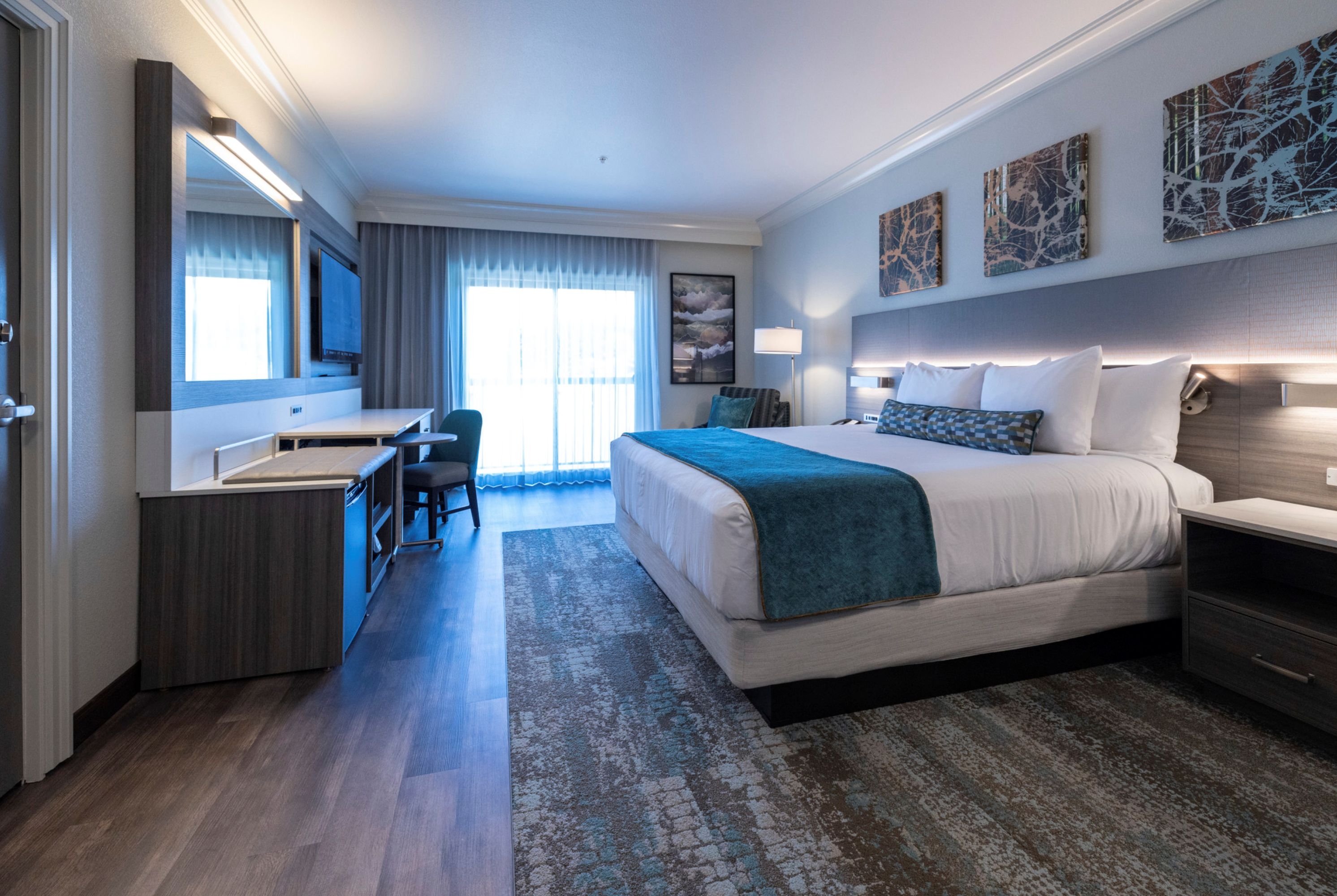Guest room at the Blue Lake Casino Hotel, Trademark Collection by Wyndham in Blue Lake, California