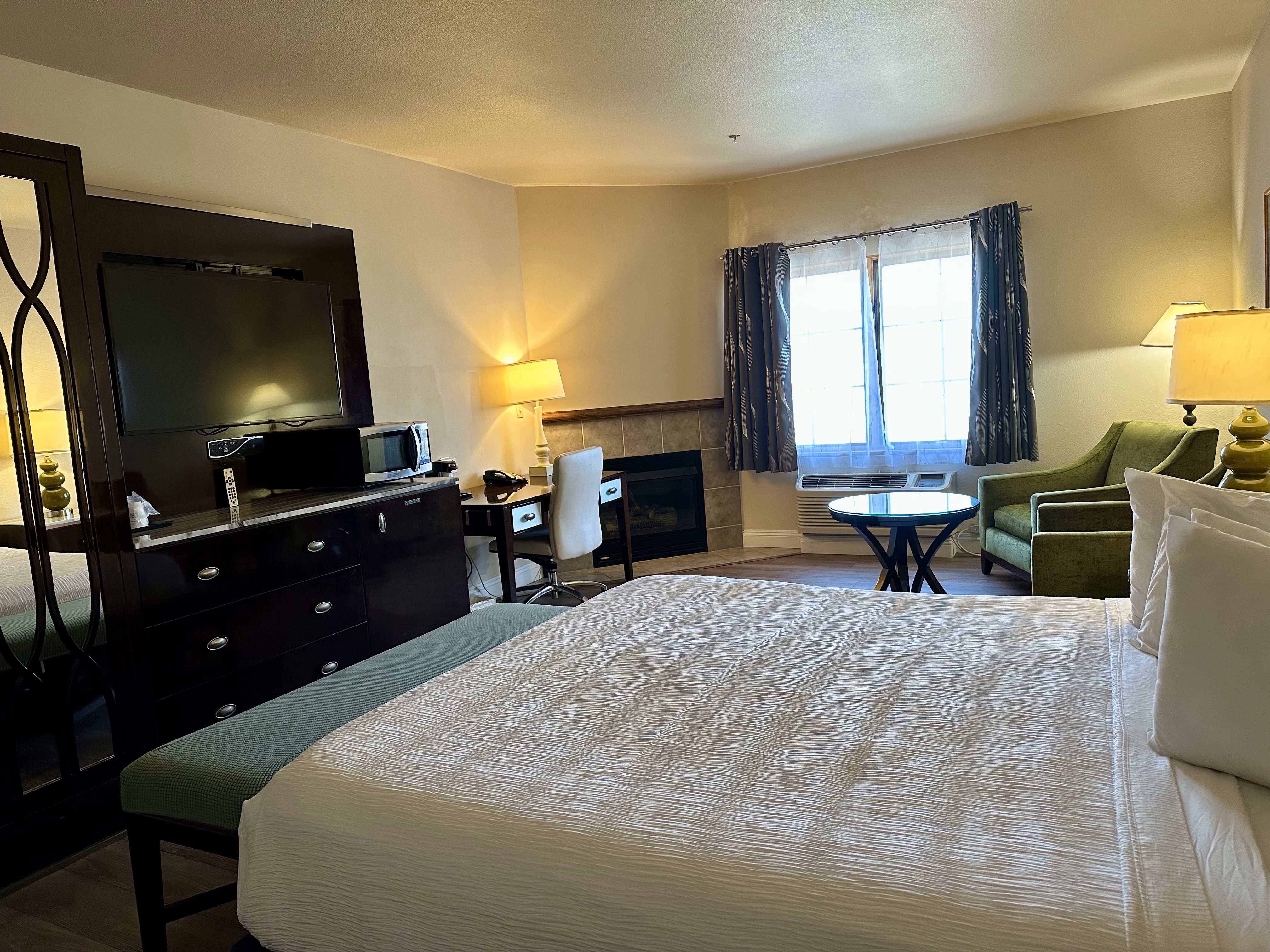 Guest room at the Rocklin Park Hotel, Trademark Collection by Wyndham in Rocklin, California