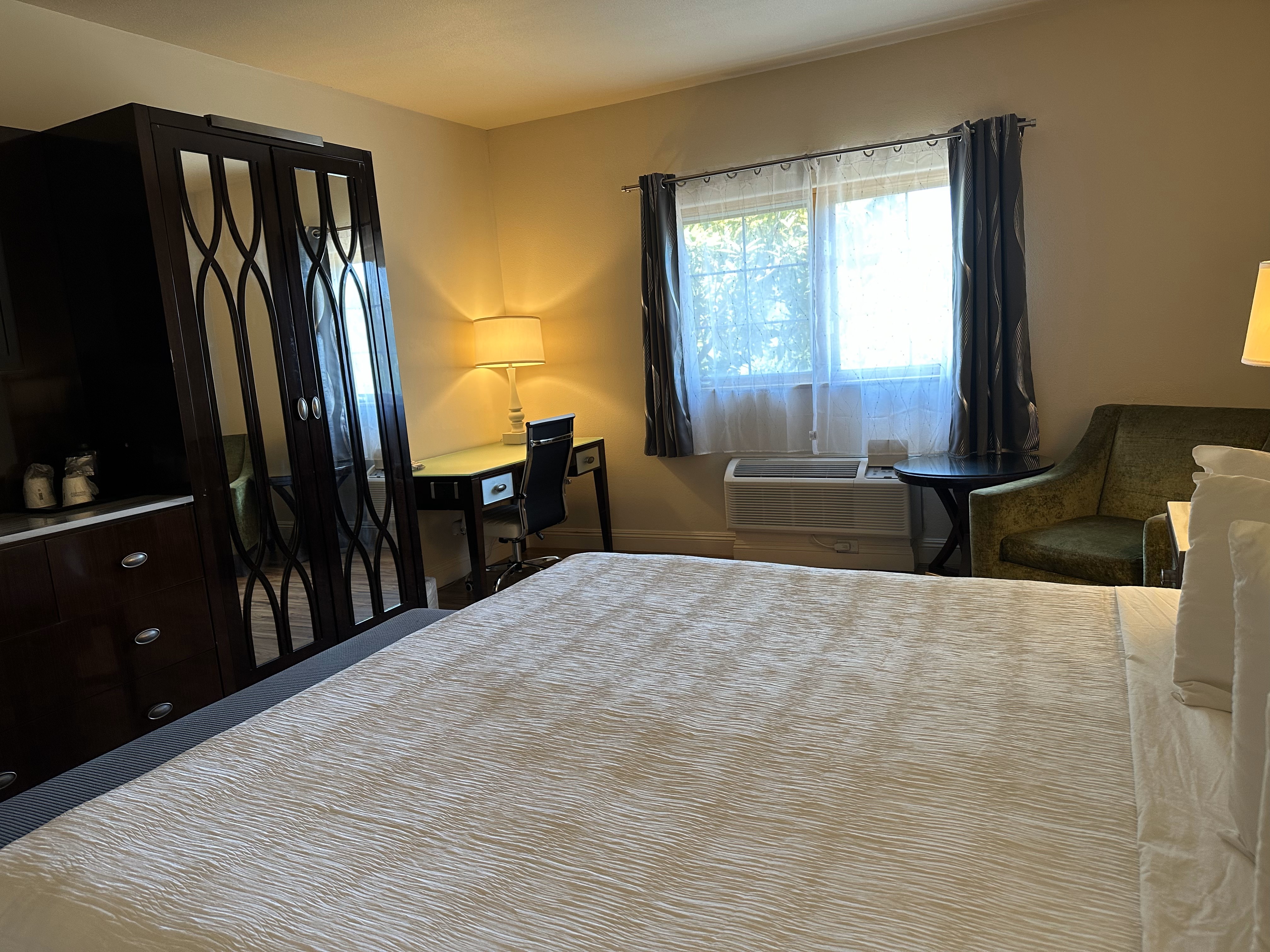 Guest room at the Rocklin Park Hotel, Trademark Collection by Wyndham in Rocklin, California