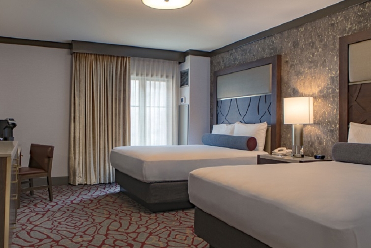 Guest room at the Horseshoe Black Hawk, Trademark Collection by Wyndham in Black Hawk, Colorado