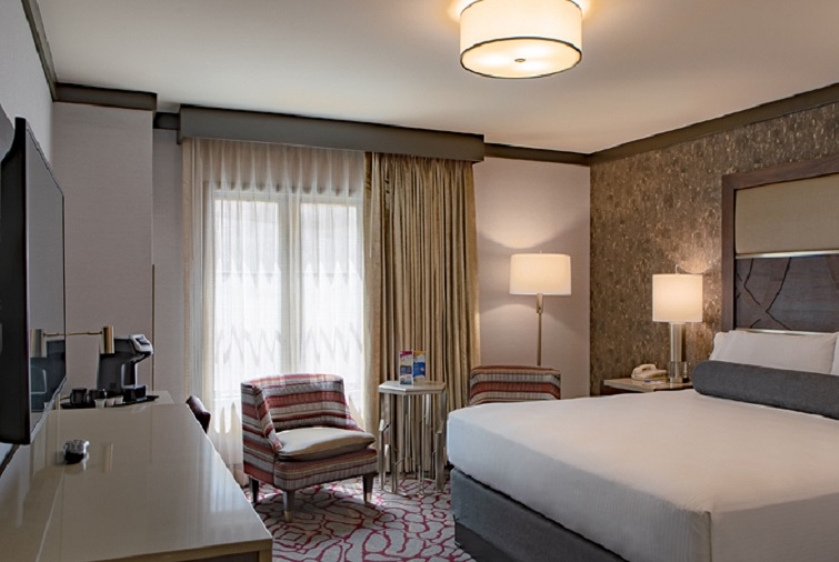 Guest room at the Horseshoe Black Hawk, Trademark Collection by Wyndham in Black Hawk, Colorado