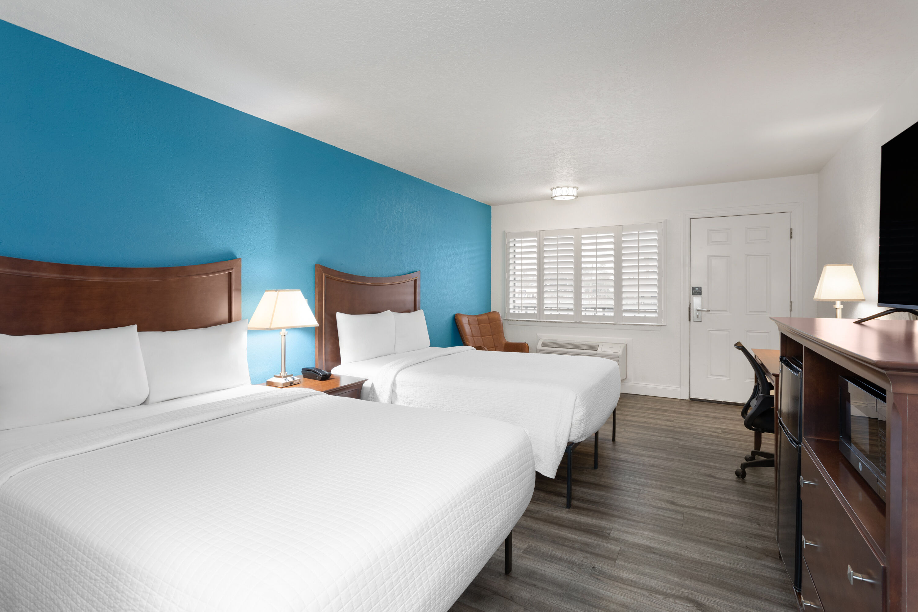 Guest room at the PaddleTail Waterfront Lodge, Trademark Collection by Wyndham in Crystal River, Florida