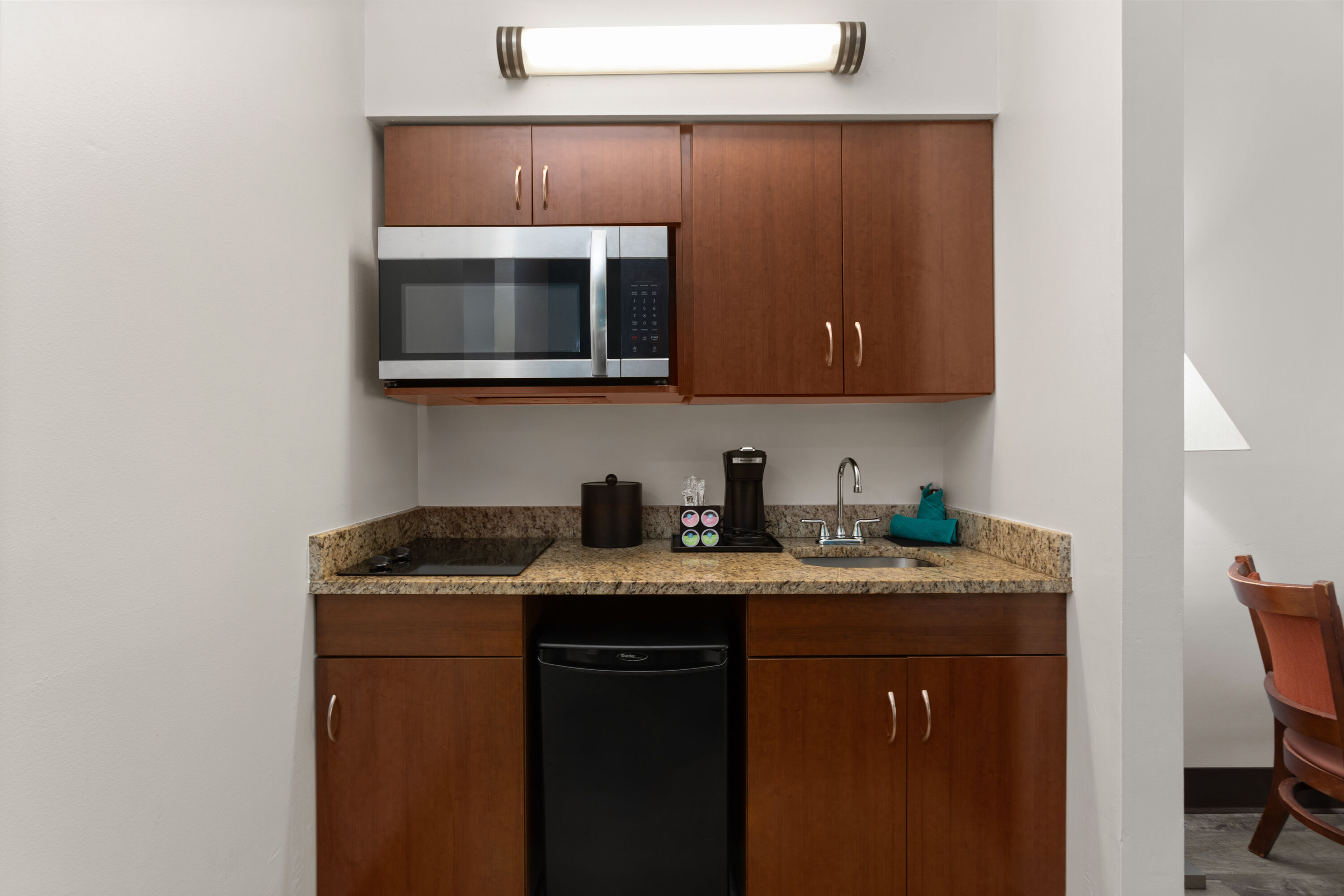 PaddleTail Waterfront Lodge, Trademark Collection by Wyndham suite in Crystal River, Florida