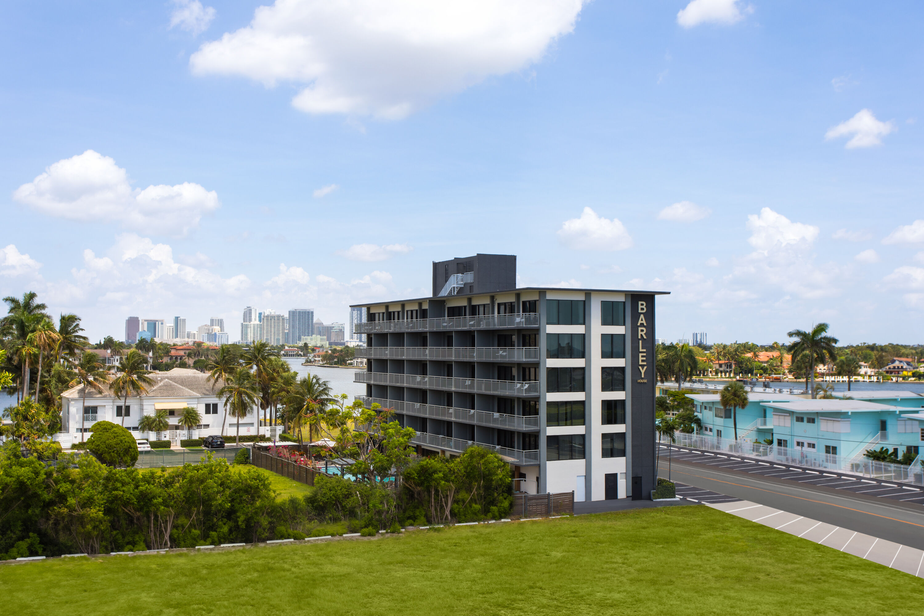 Exterior Day Image of Barley House Hotel, Trademark Collection by Wyndham hotel in Fort Lauderdale, Florida