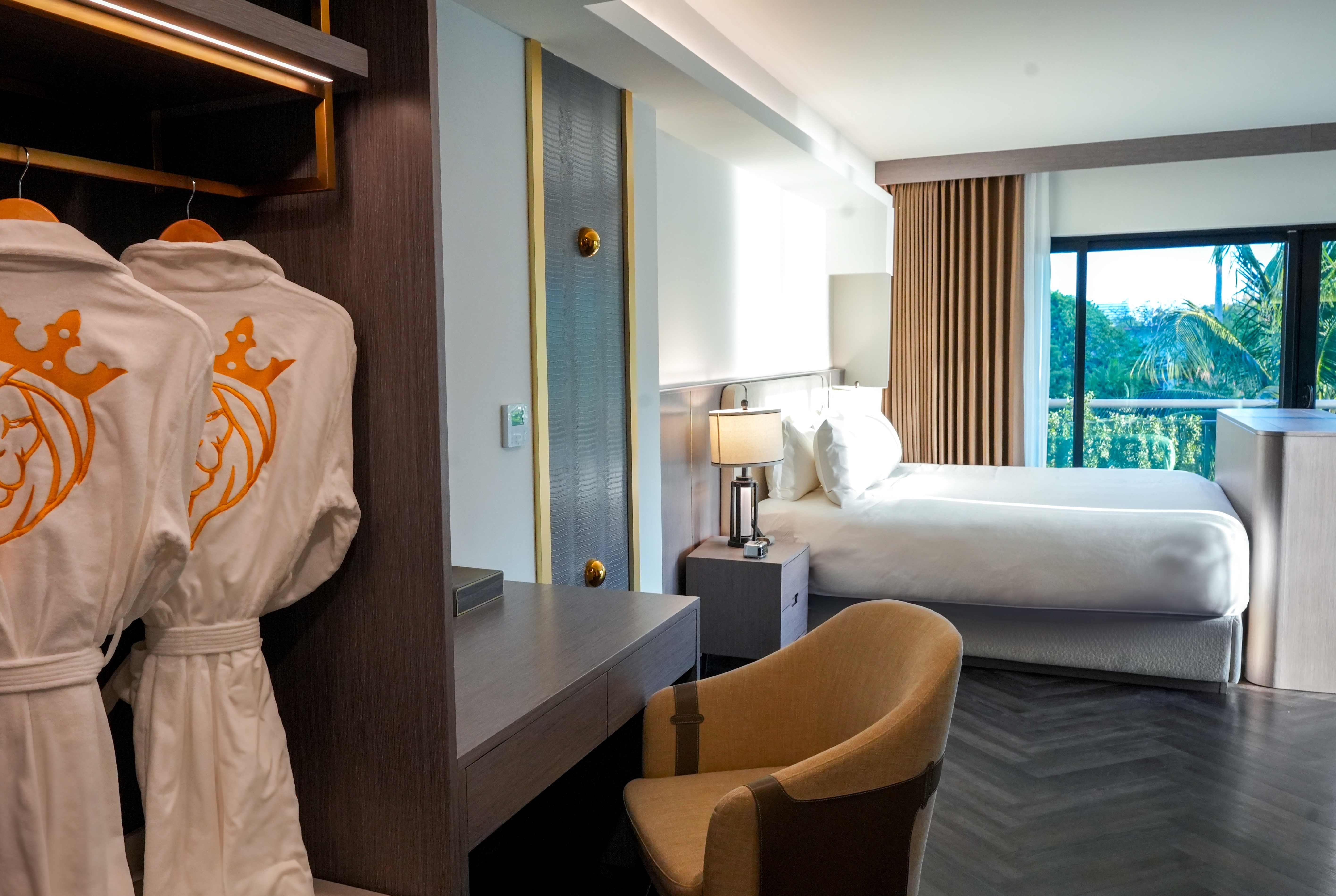 Guest room at the Barley House Hotel, Trademark Collection by Wyndham in Fort Lauderdale, Florida