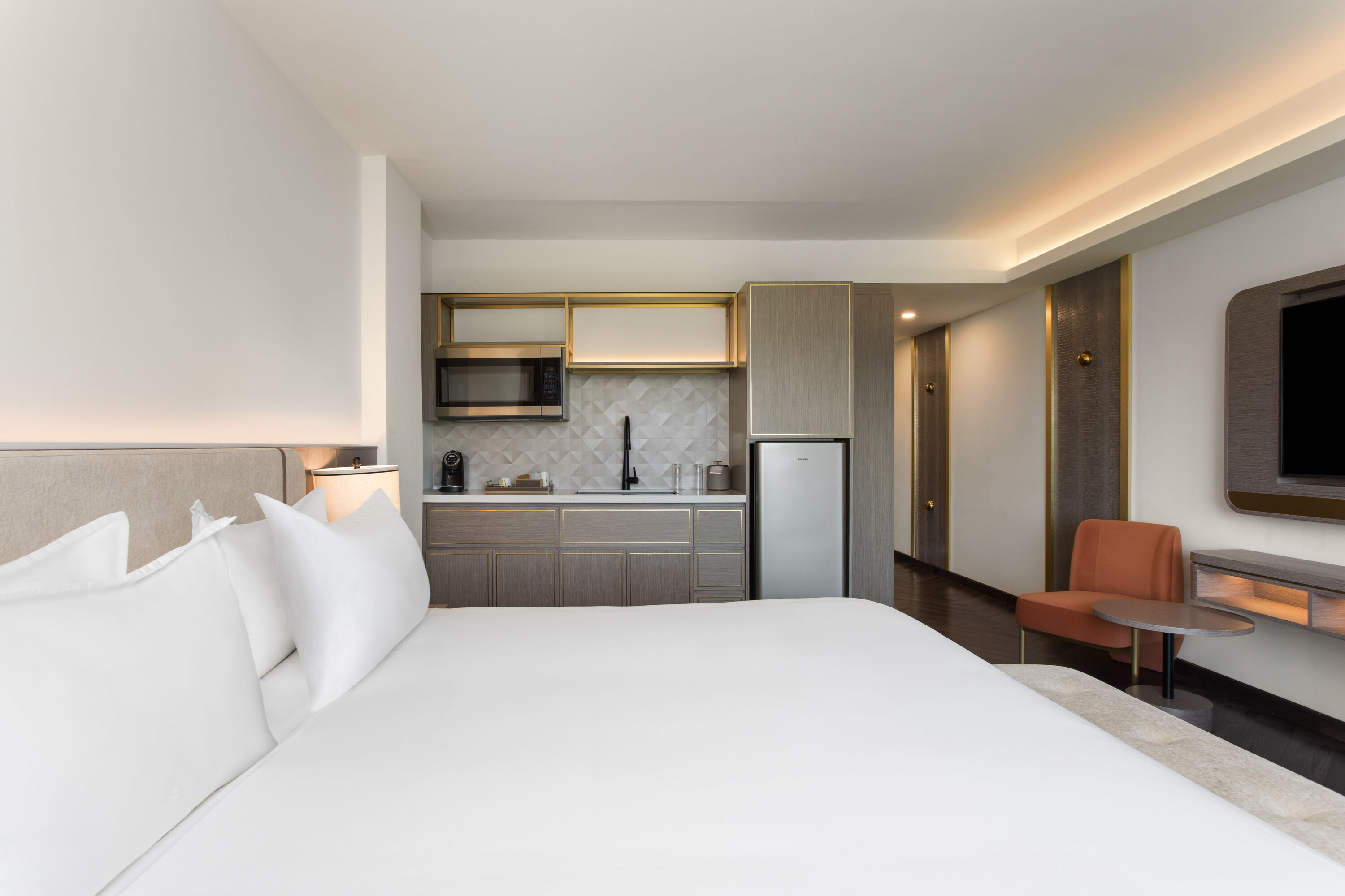 Guest room at the Barley House Hotel, Trademark Collection by Wyndham in Fort Lauderdale, Florida