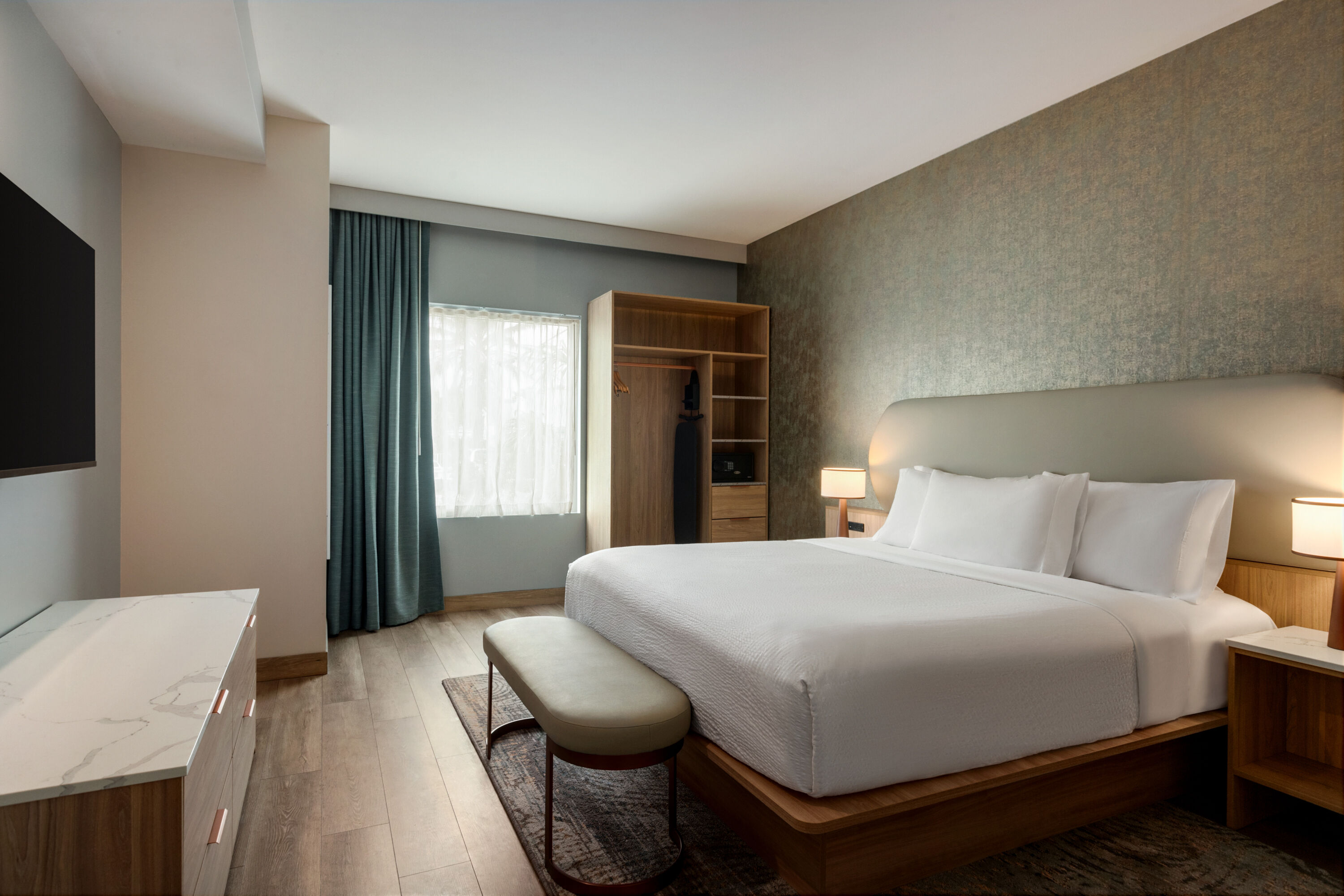 Sea Glass Beach Place, Trademark Collection by Wyndham suite in Lauderdale-By-The-Sea, Florida