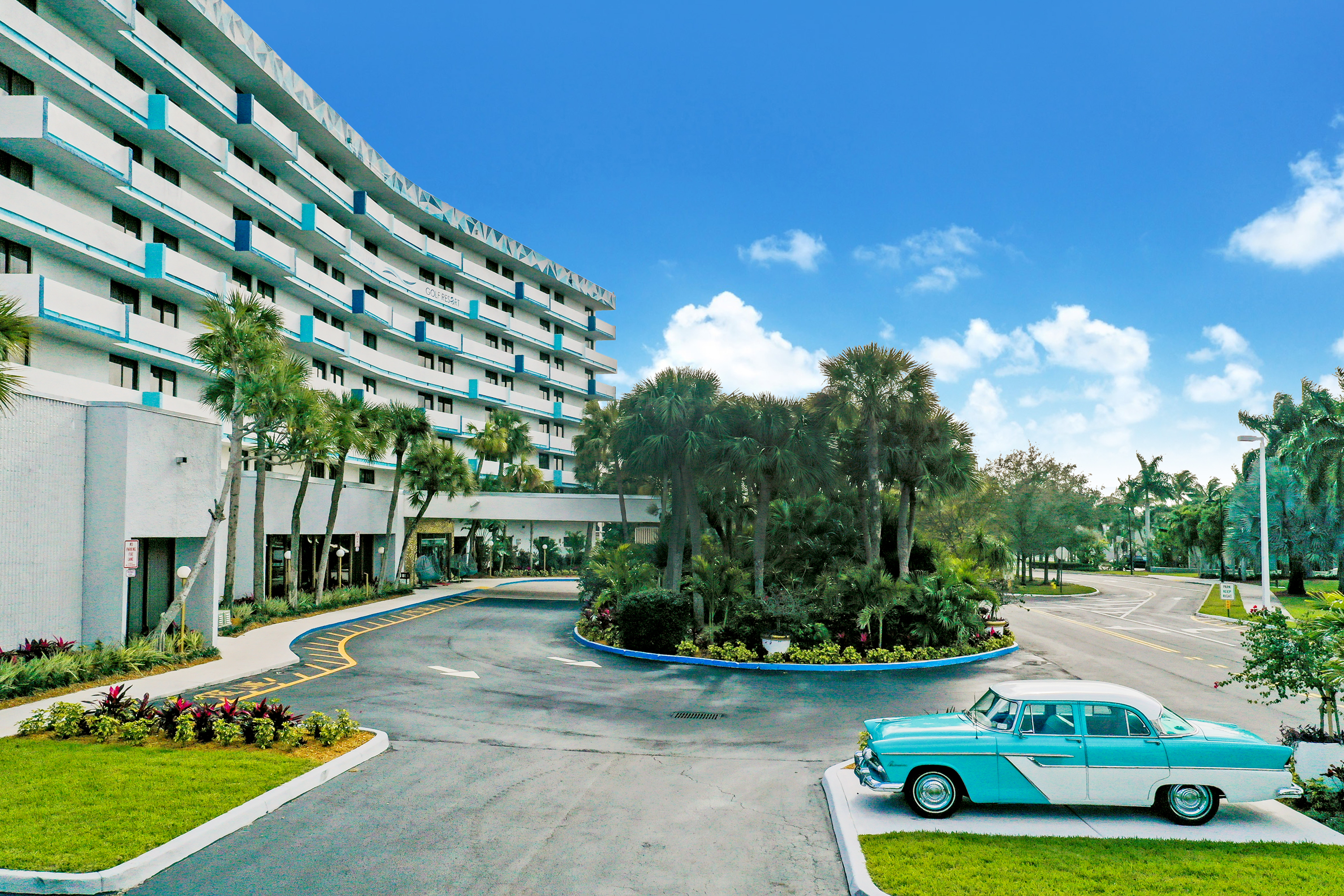 Exterior of Chateau Mar Golf Resort, Trademark Collection by Wyndham hotel in Lauderhill, Florida