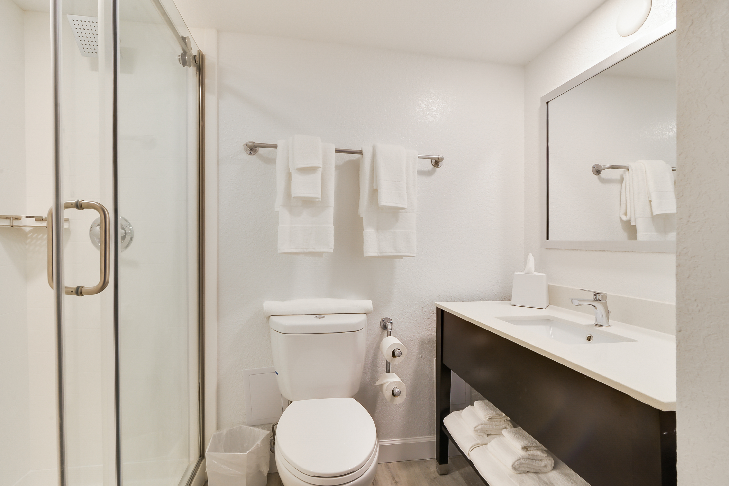 Guest room bath at the Chateau Mar Golf Resort, Trademark Collection by Wyndham in Lauderhill, Florida