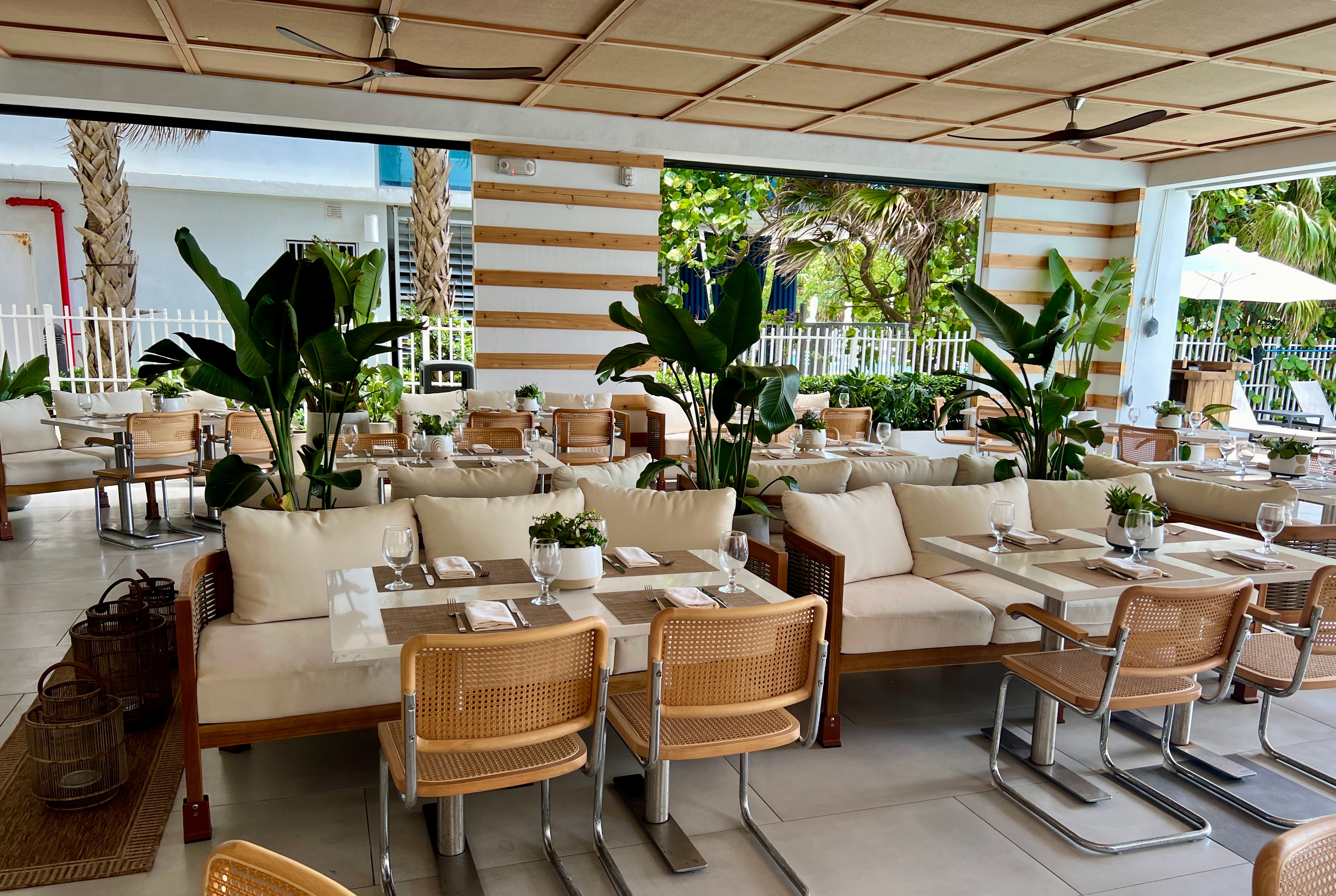 MB Hotel, Trademark Collection by Wyndham restaurant in Miami Beach, Florida