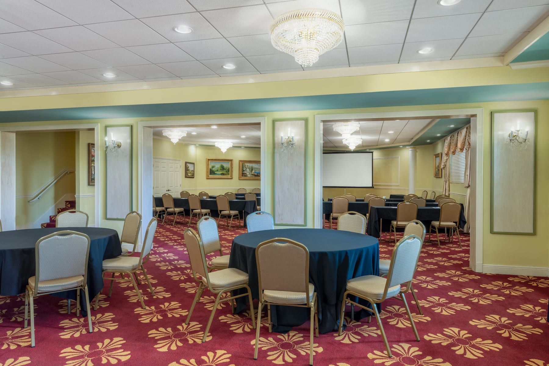 Meeting room banquet rounds at Safety Harbor Resort & Spa, Trademark Collection by Wyndham in Safety Harbor, Florida