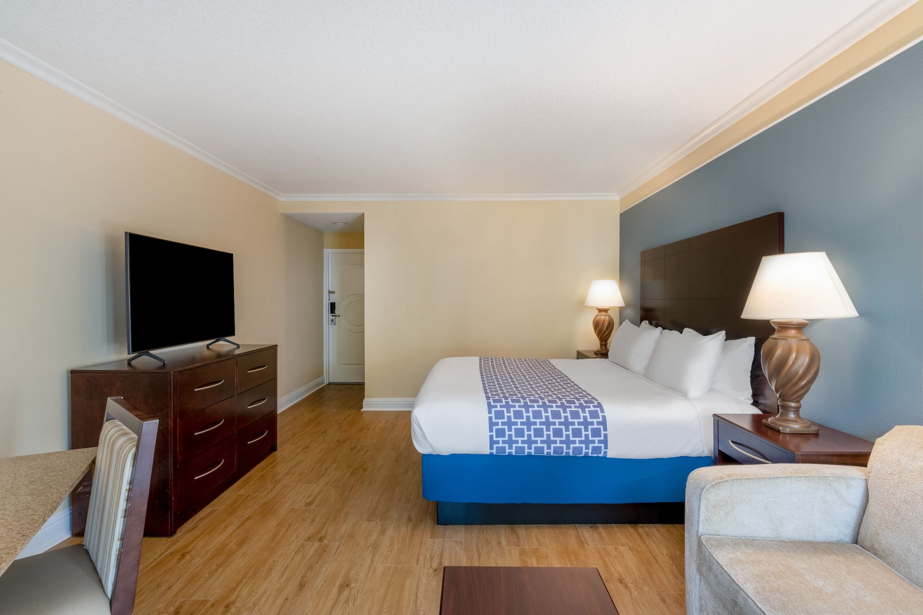 Guest room at the Safety Harbor Resort & Spa, Trademark Collection by Wyndham in Safety Harbor, Florida
