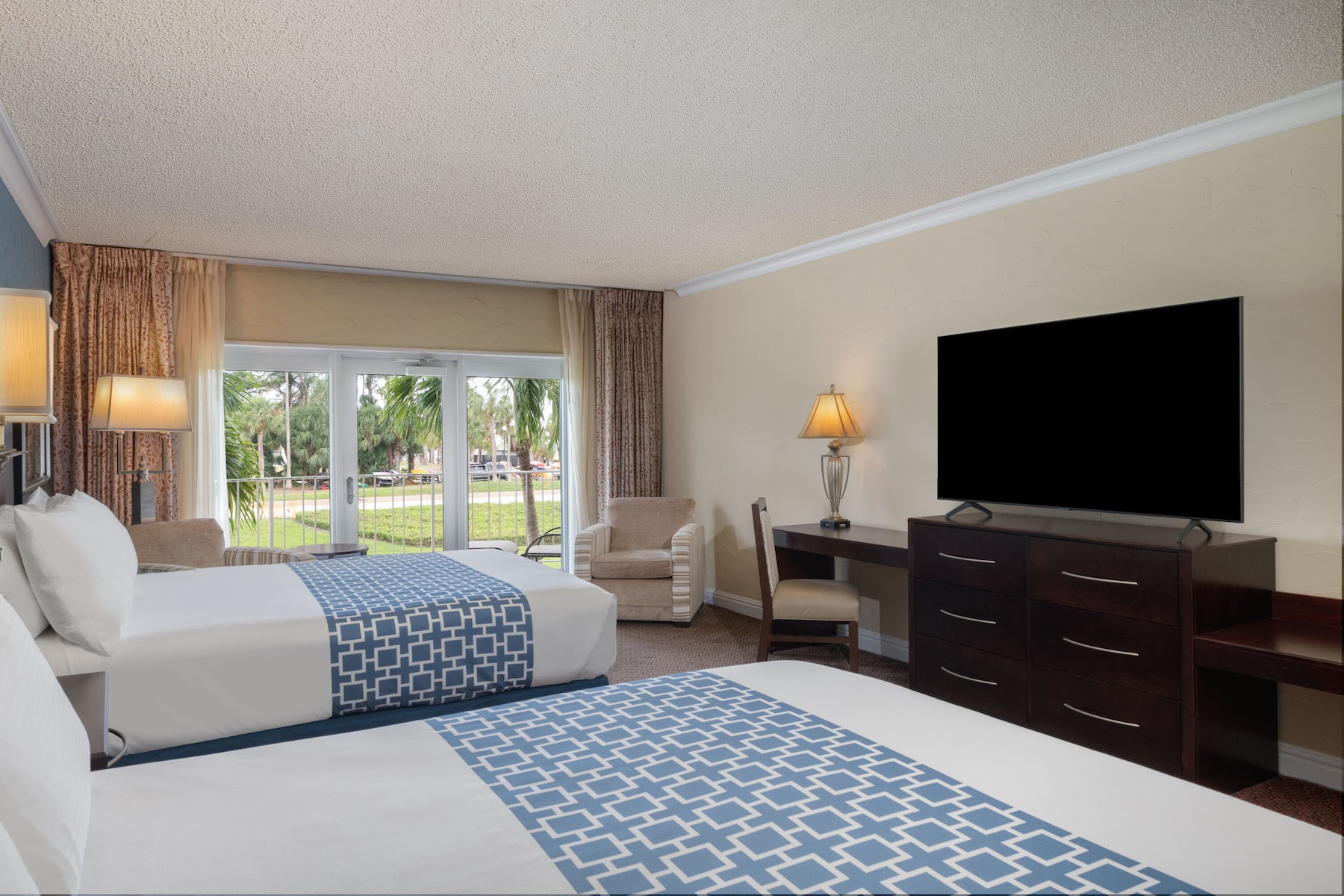 Guest room at the Safety Harbor Resort & Spa, Trademark Collection by Wyndham in Safety Harbor, Florida