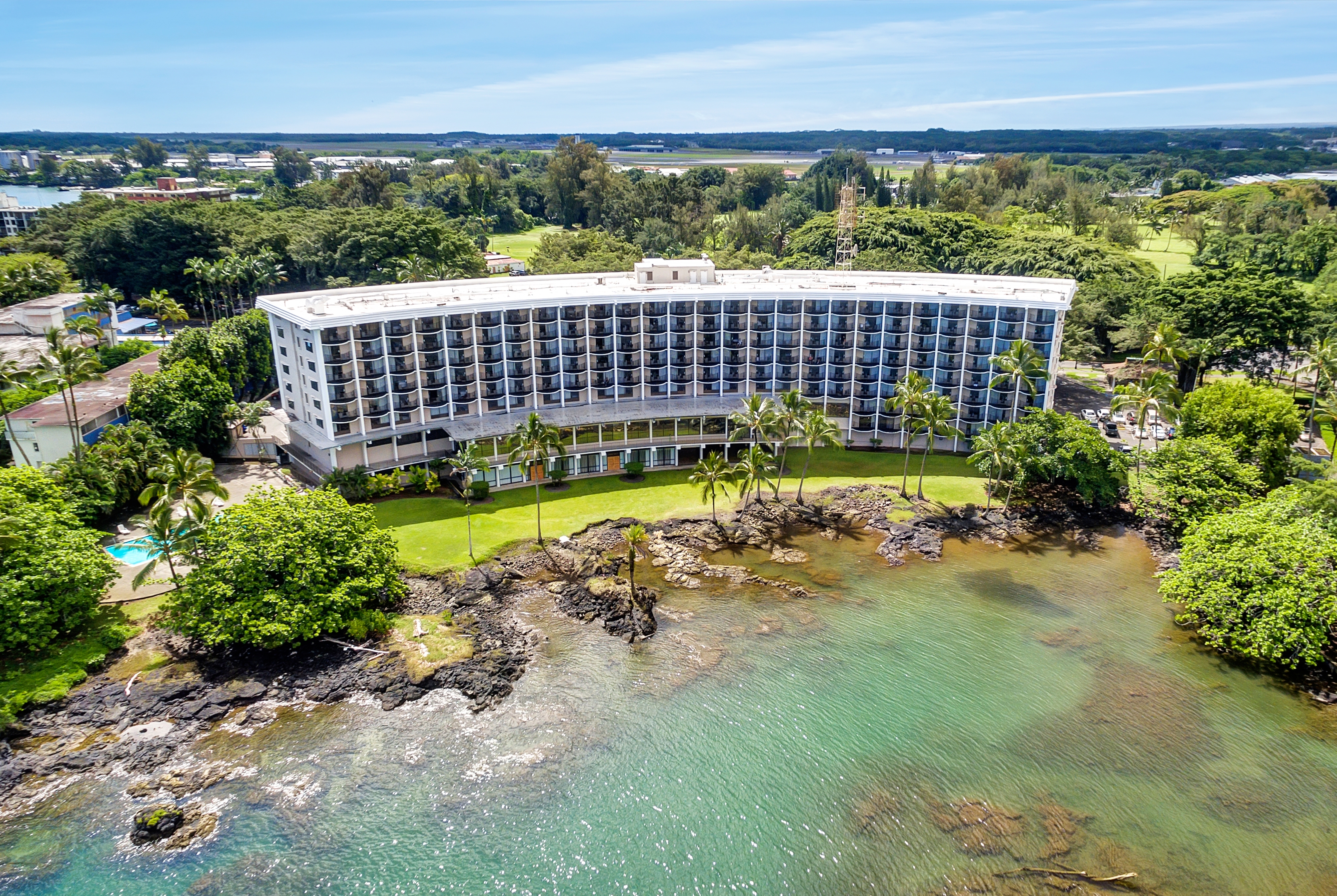Exterior of Hilo Hawaiian Hotel, Trademark Collection by Wyndham hotel in Hilo, Hawaii