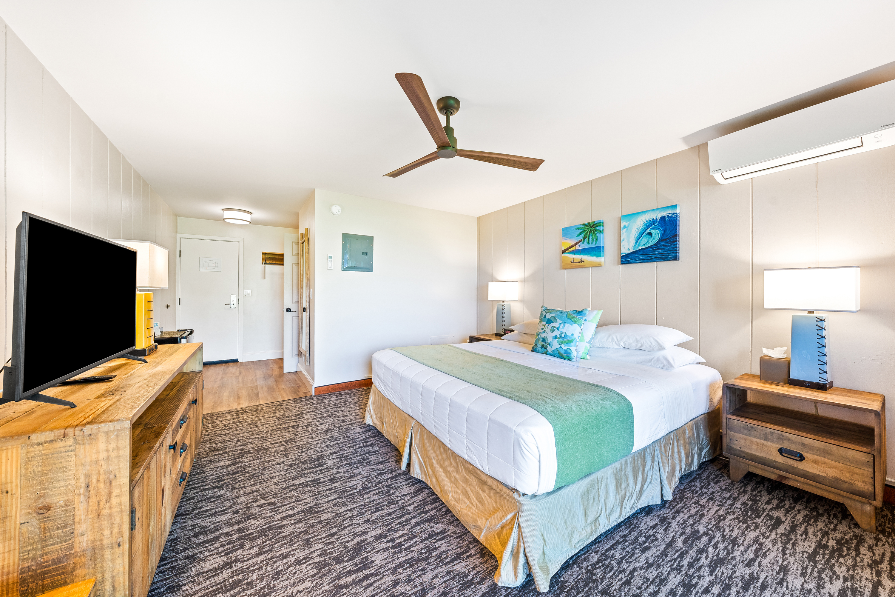 Guest room at the THE ISO HOTEL, Trademark Collection by Wyndham in Kapaa, Hawaii