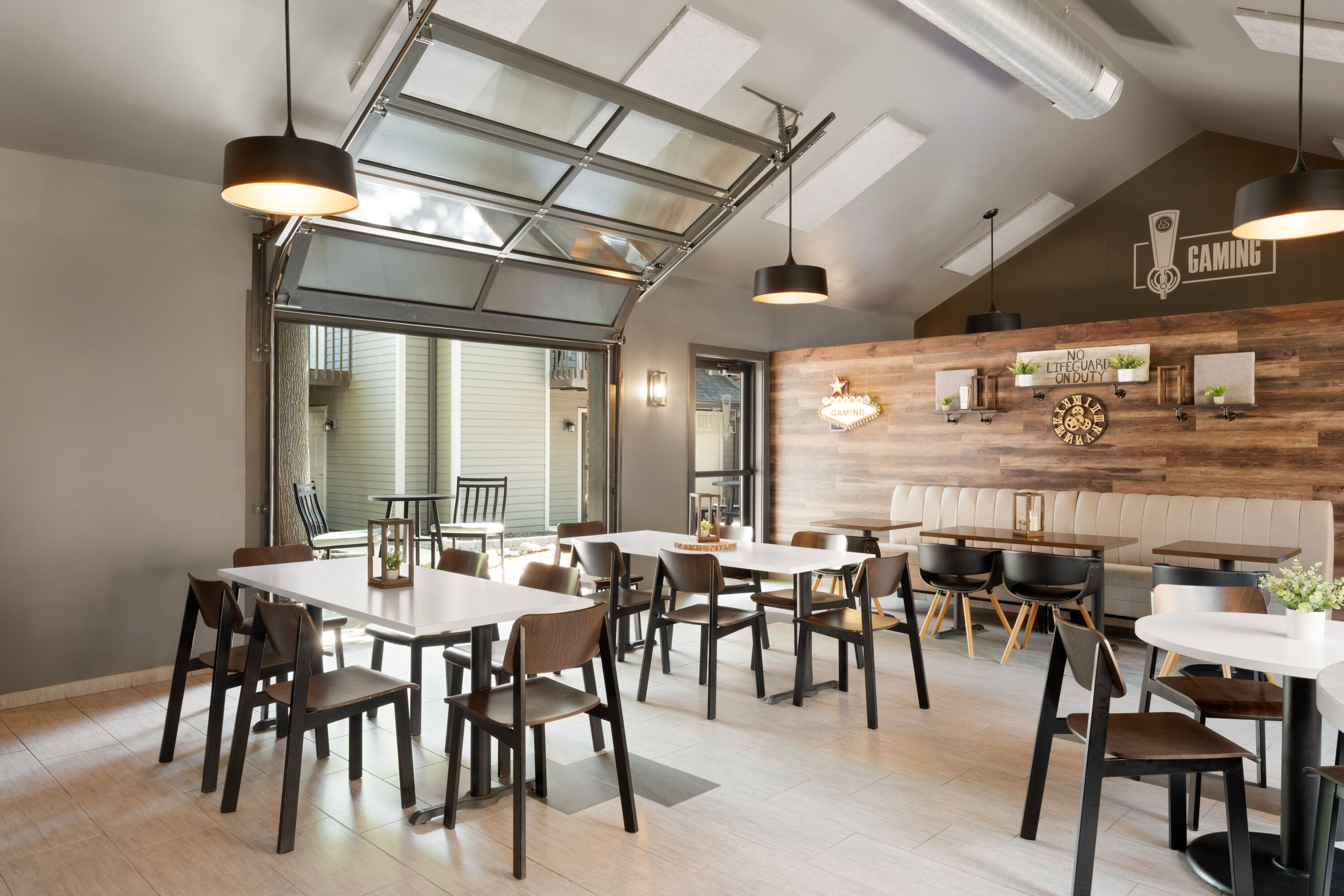 Eastland Suites Hotel & Conference Ctr, Trademark by Wyndham restaurant in Bloomington, Illinois