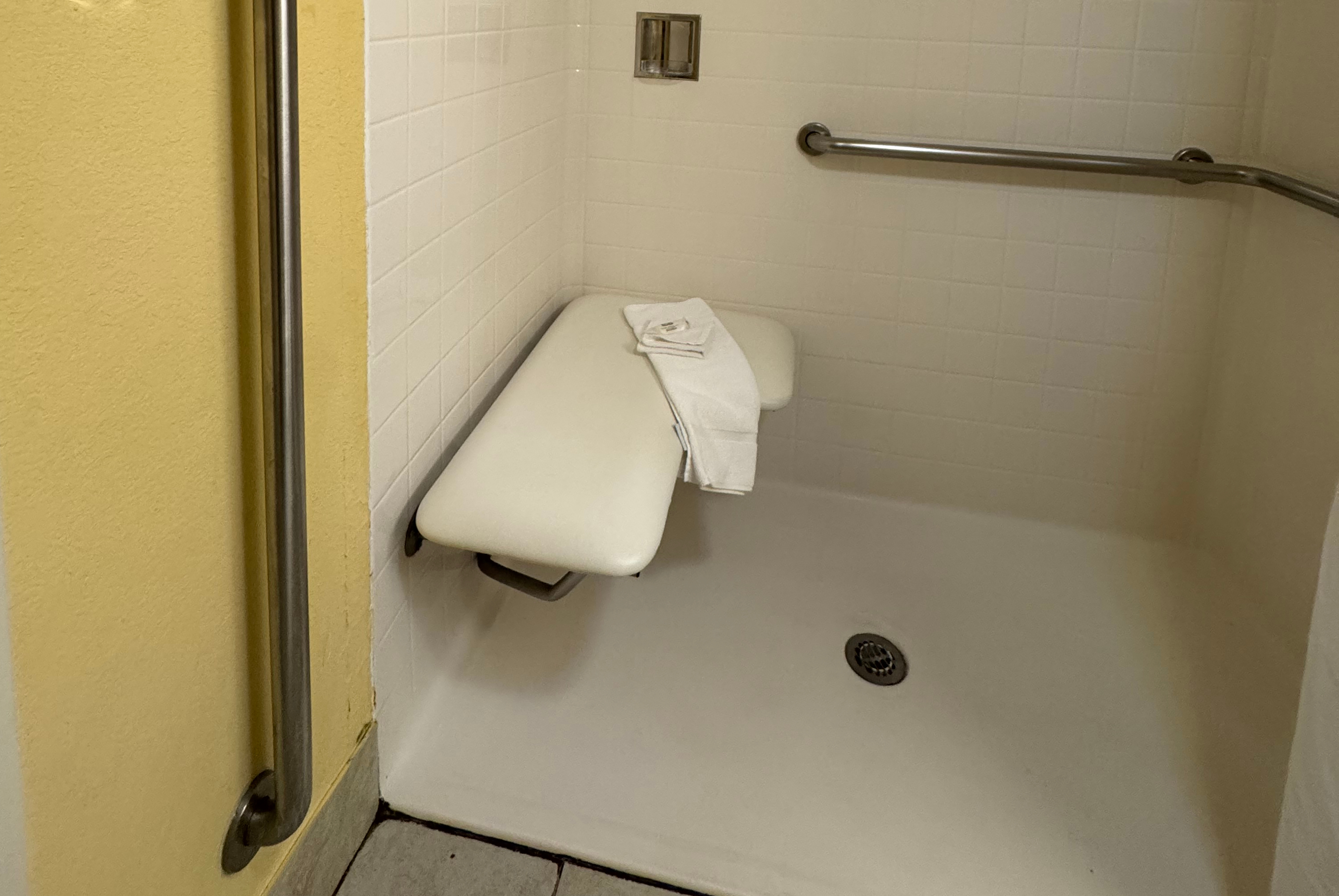 Guest room bath at the Hotel Gurnee in Gurnee, Illinois