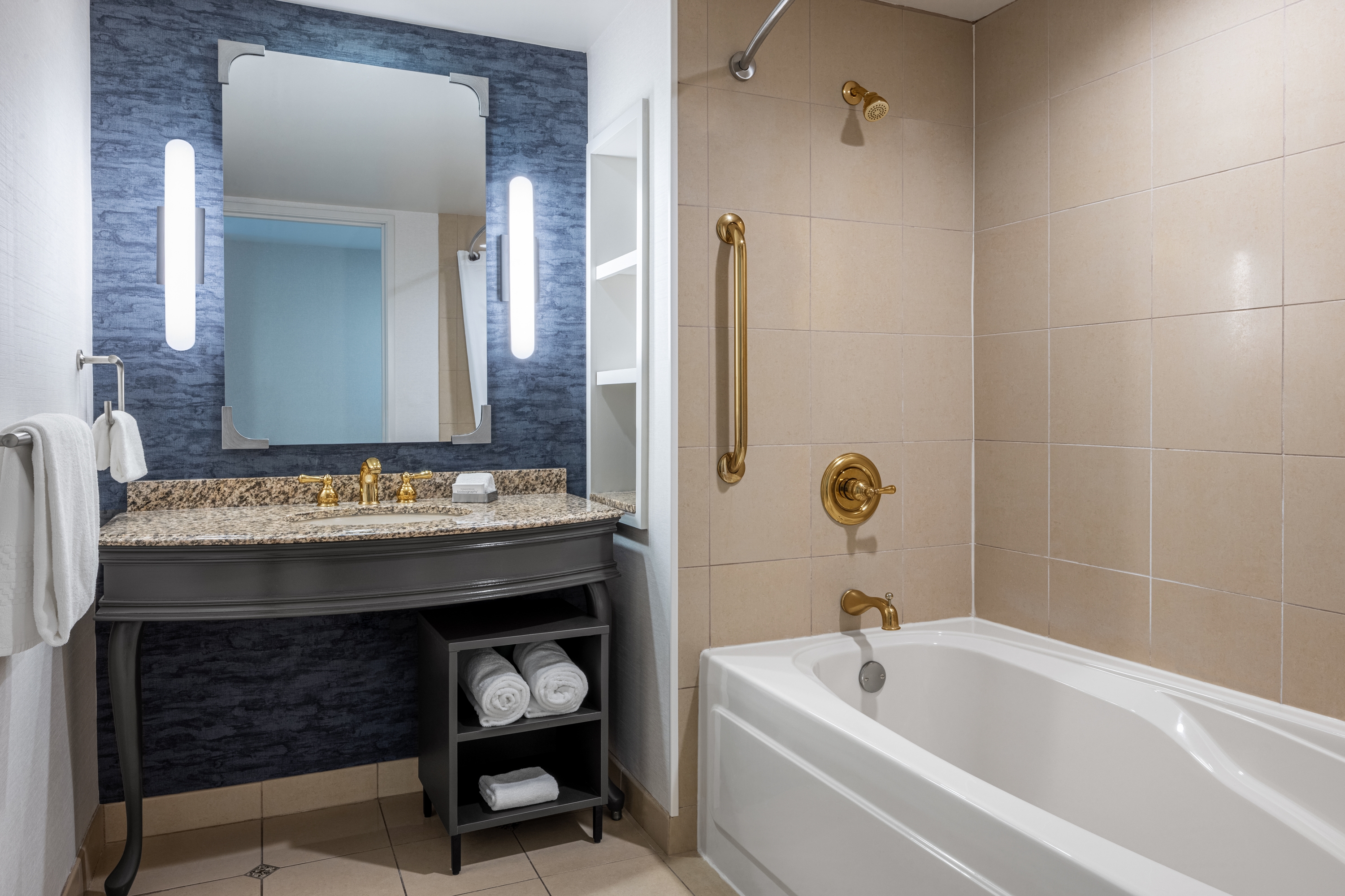 Guest room bath at the Harrah's Metropolis, Trademark Collection by Wyndham in Metropolis, Illinois