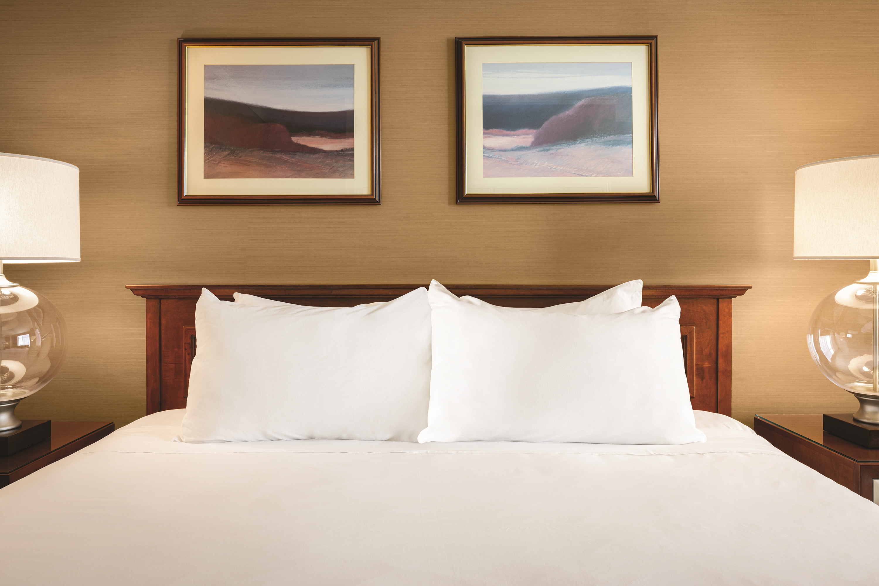 Guest room at the Harrah's Metropolis, Trademark Collection by Wyndham in Metropolis, Illinois