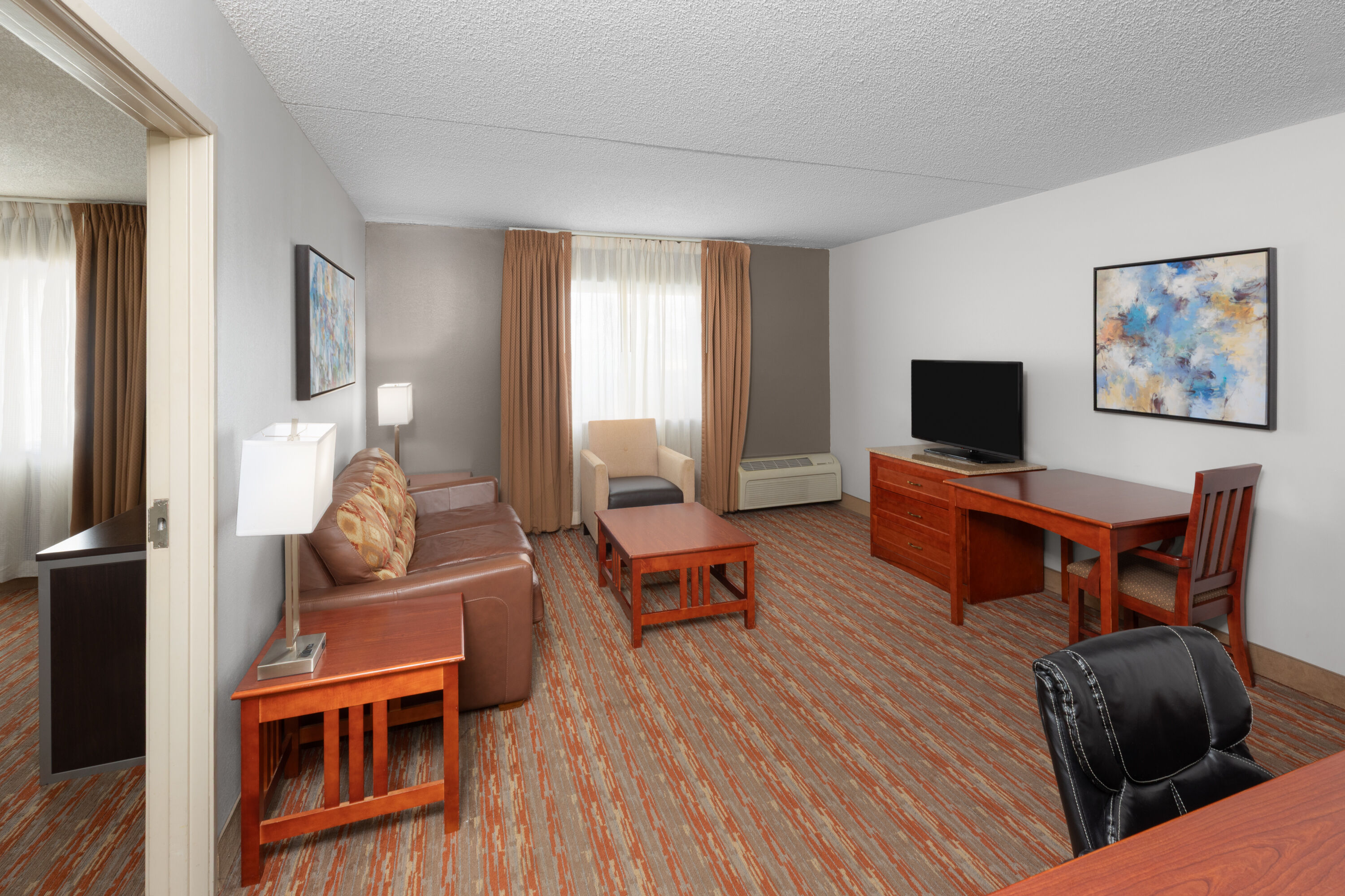 Endeavor Inn & Suites, Trademark Collection by Wyndham suite in Topeka, Kansas