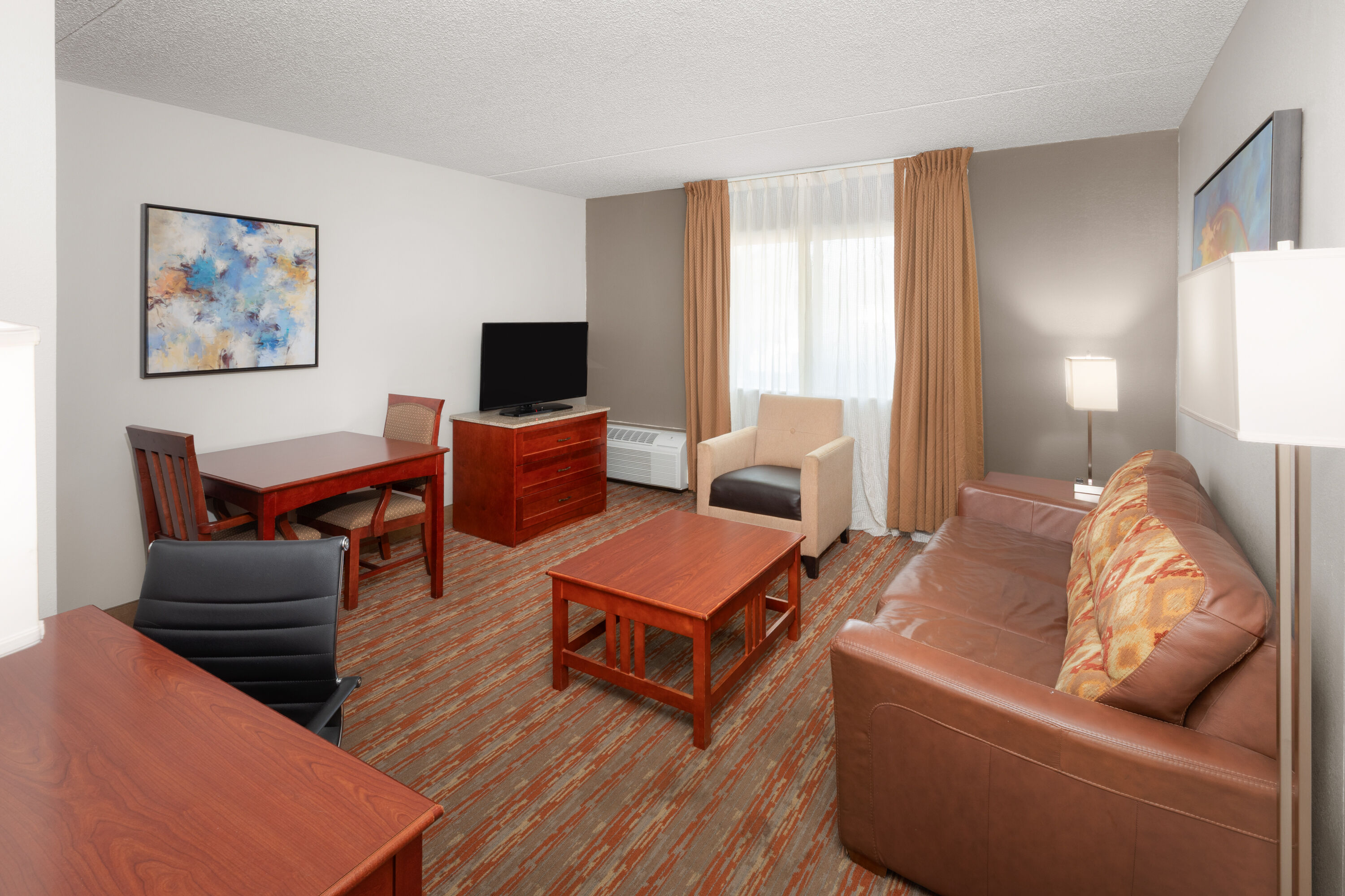 Endeavor Inn & Suites, Trademark Collection by Wyndham suite in Topeka, Kansas