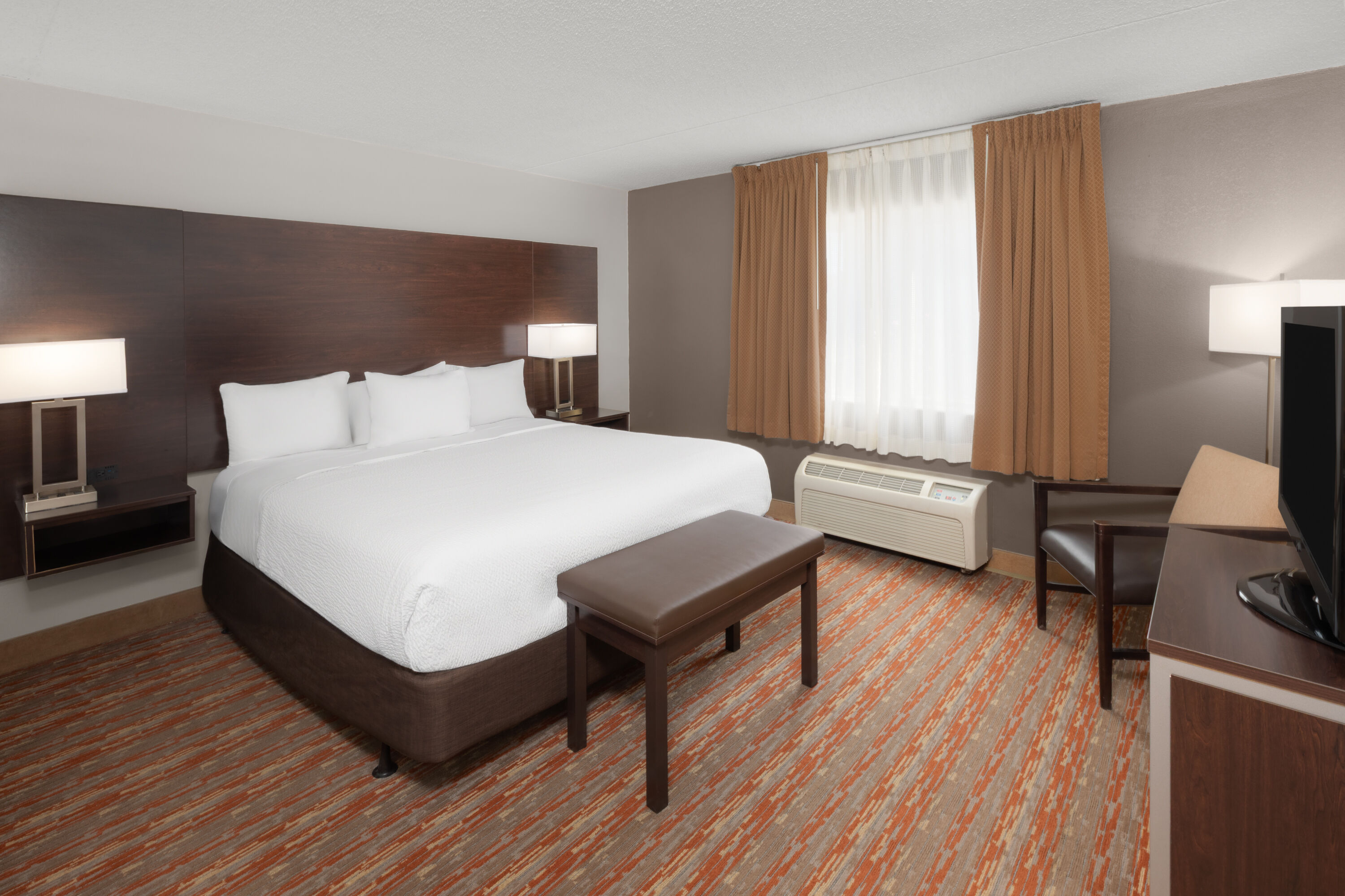 Endeavor Inn & Suites, Trademark Collection by Wyndham suite in Topeka, Kansas