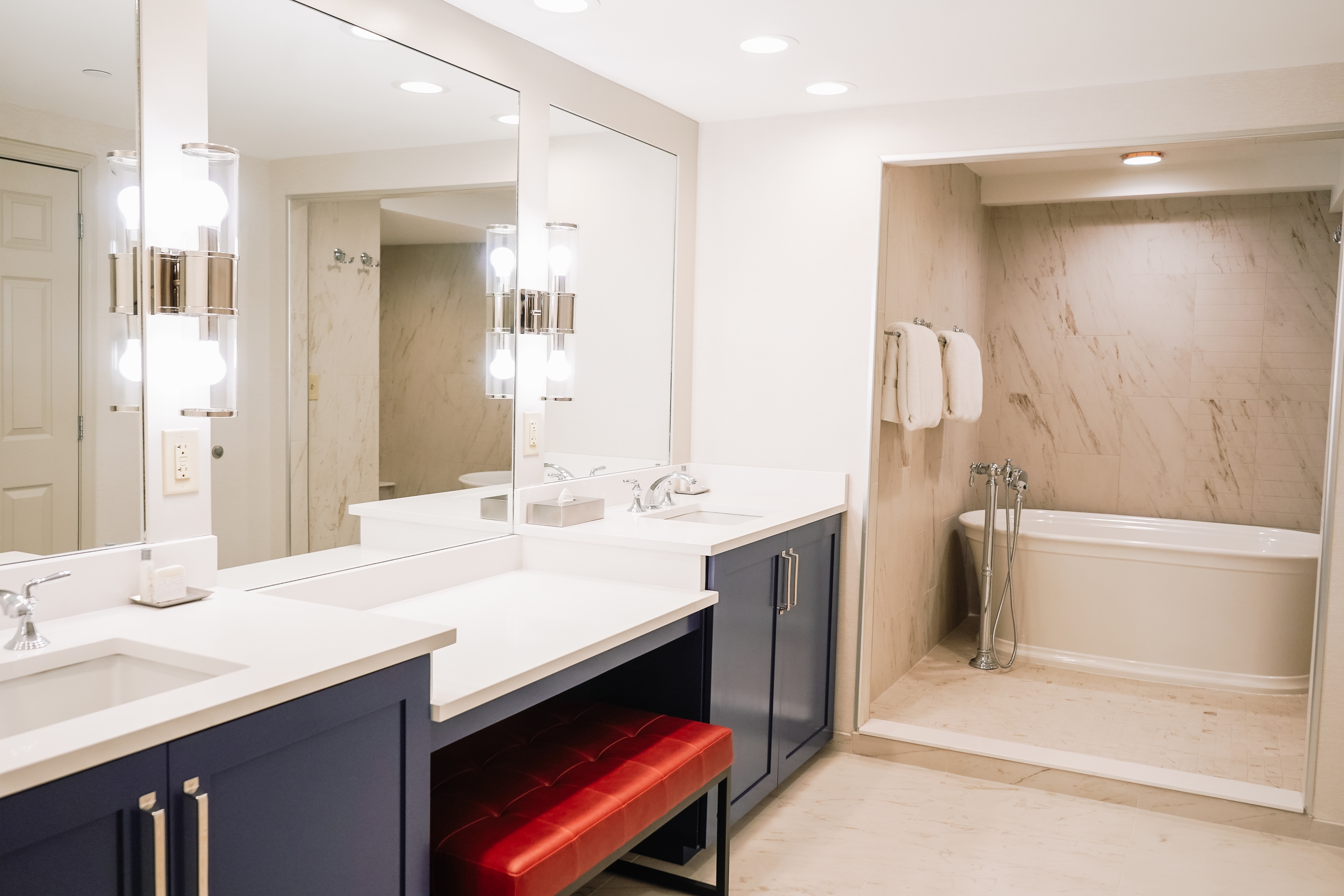 Guest room bath at the Galt House Hotel, Trademark Collection by Wyndham in Louisville, Kentucky