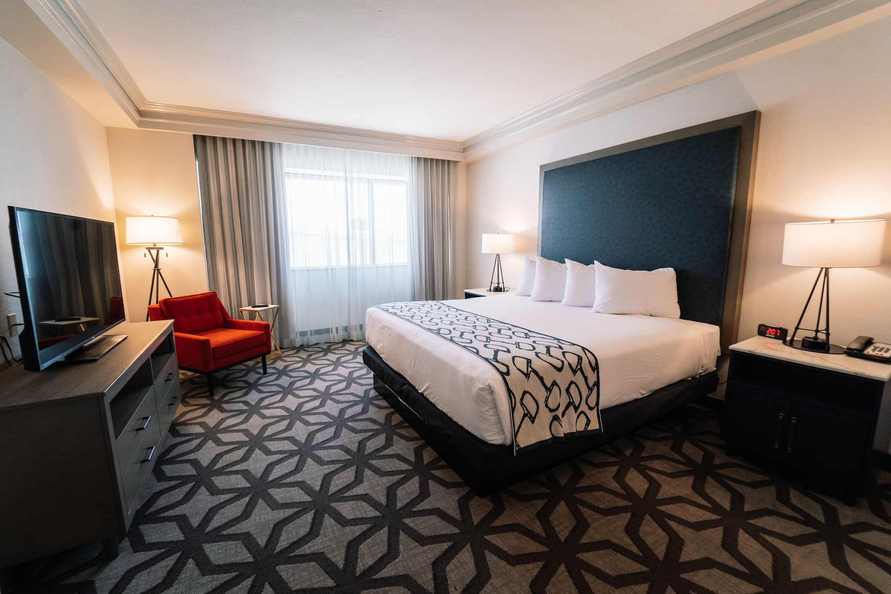 Guest room at the Galt House Hotel, Trademark Collection by Wyndham in Louisville, Kentucky