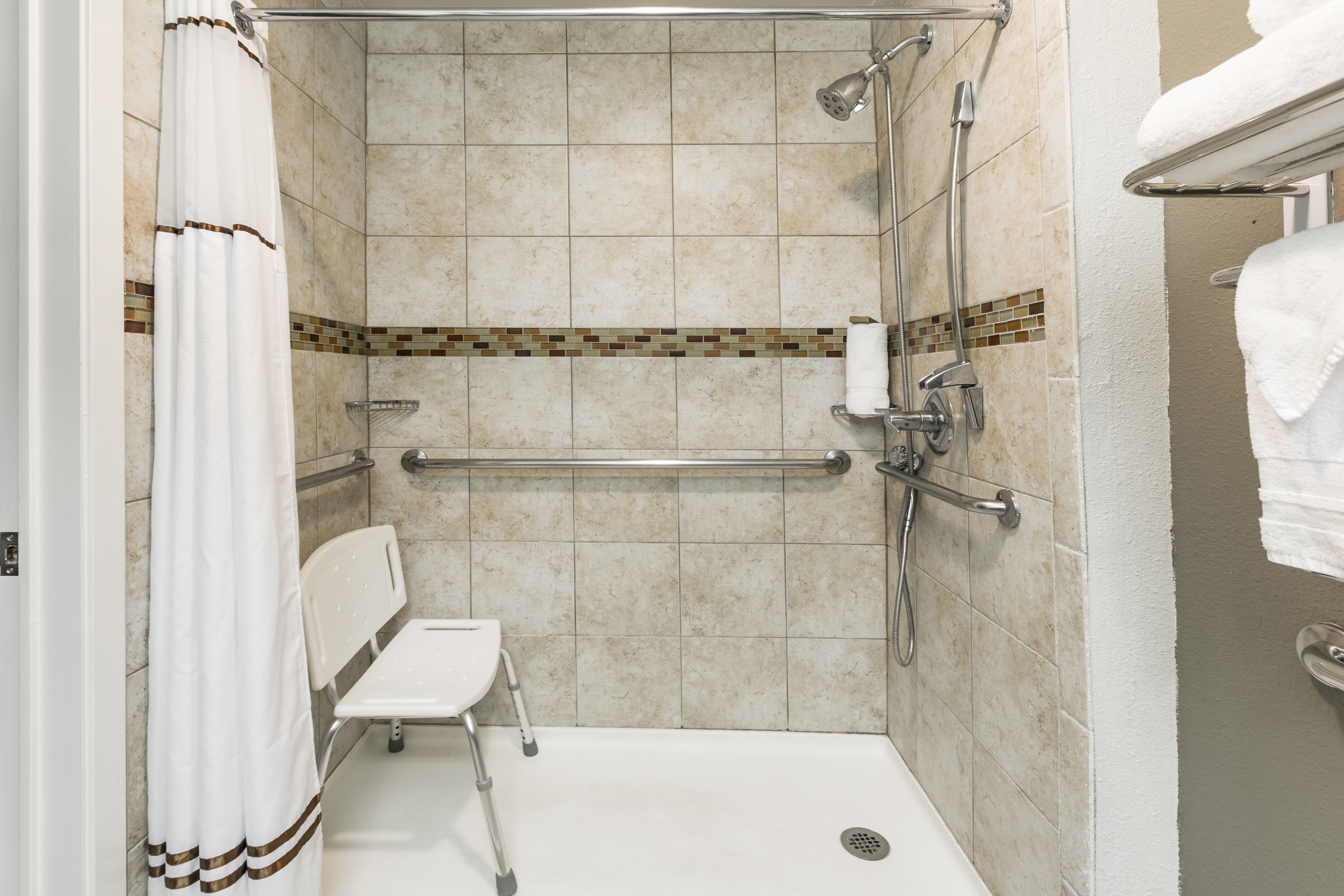 Richmond Inn Amp Suites Trademark Collection Baton Rouge