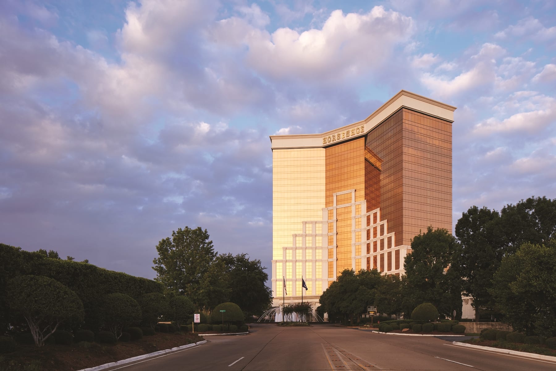 Exterior of Horseshoe Bossier City, Trademark Collection by Wyndham hotel in Bossier City, Louisiana