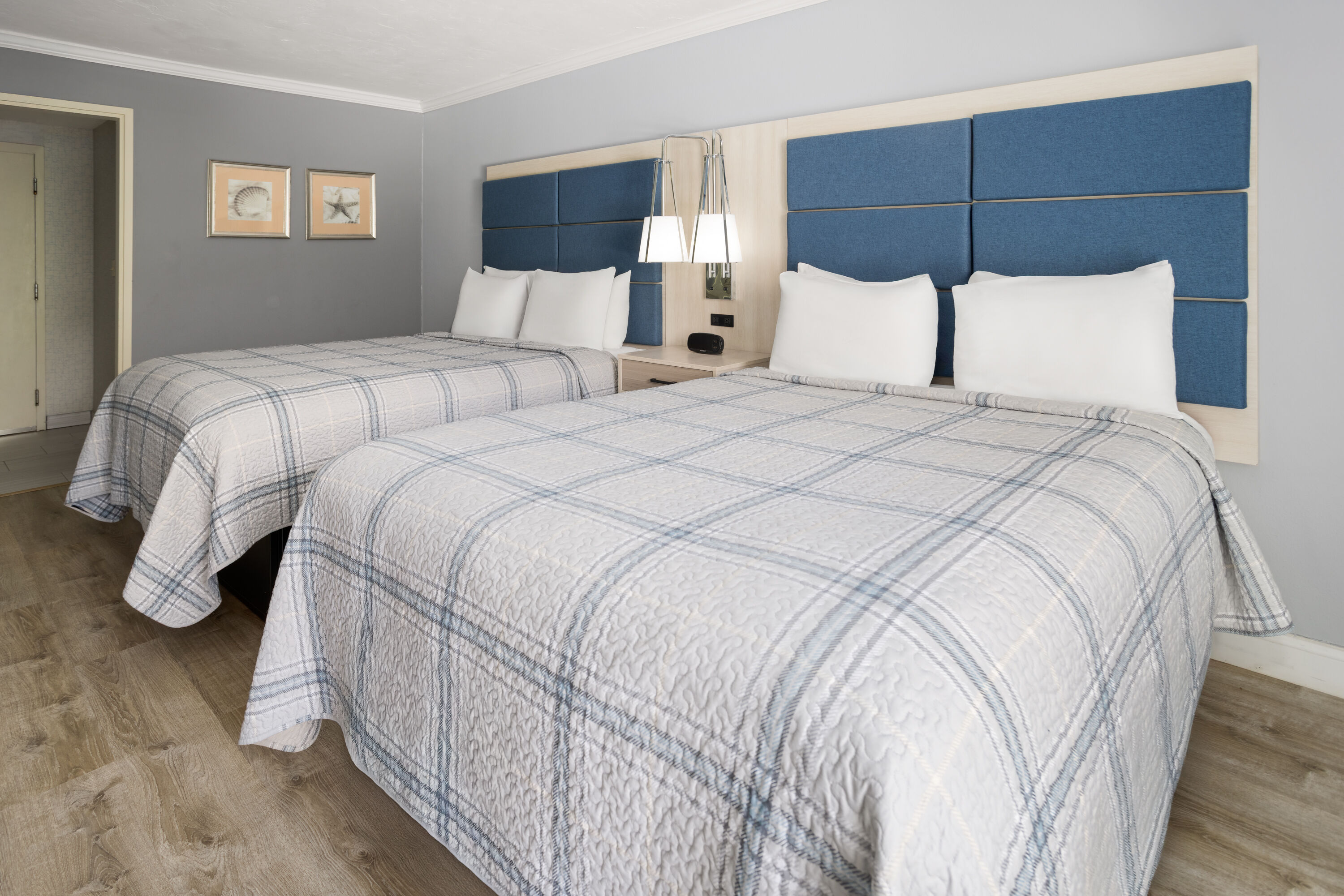 Guest room at the All Seasons Resort, Trademark Collection by Wyndham in South Yarmouth, Massachusetts