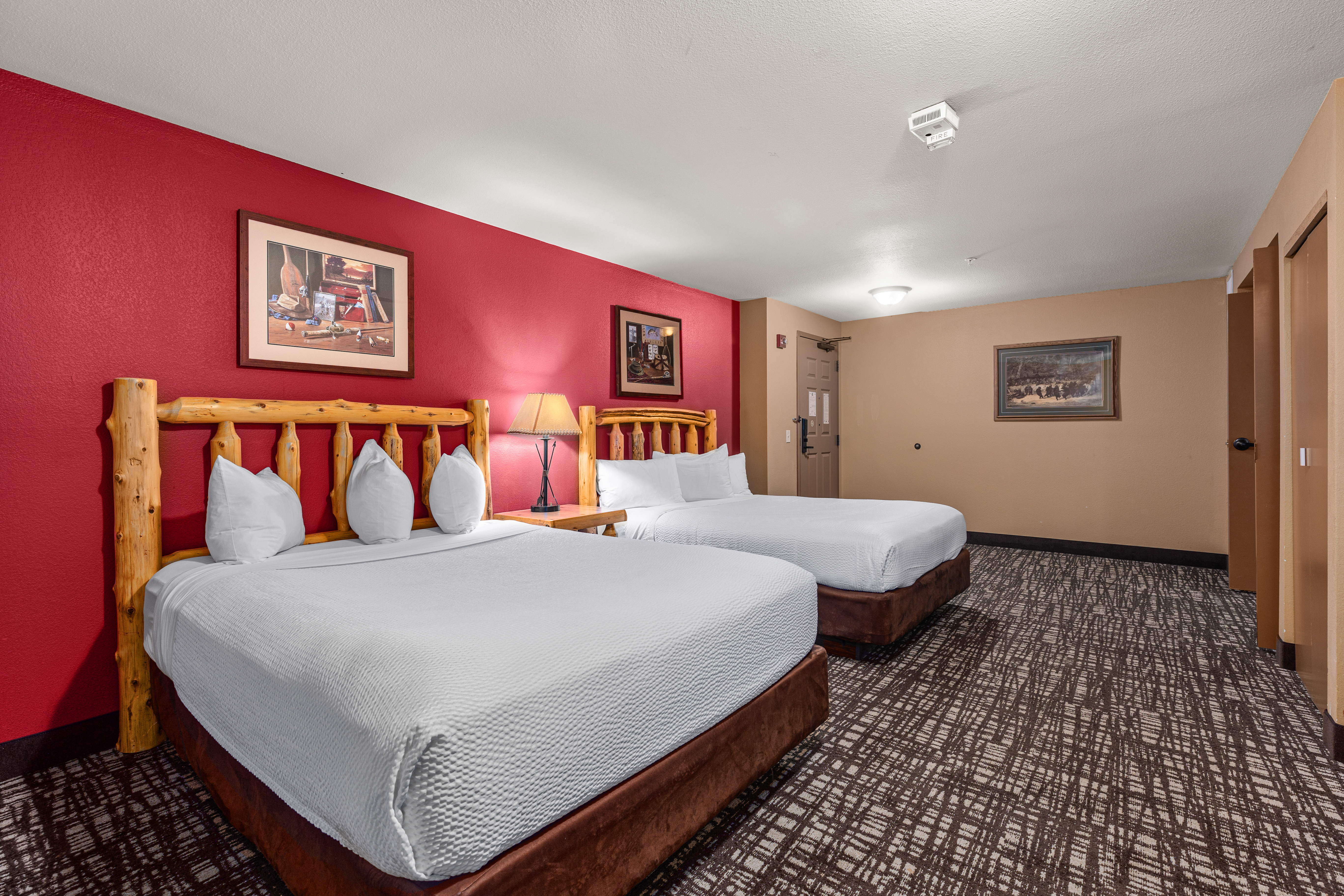 King bed guest room at the The Lodge at Brainerd Lakes, Trademark Collection by Wyndham in Baxter, Minnesota