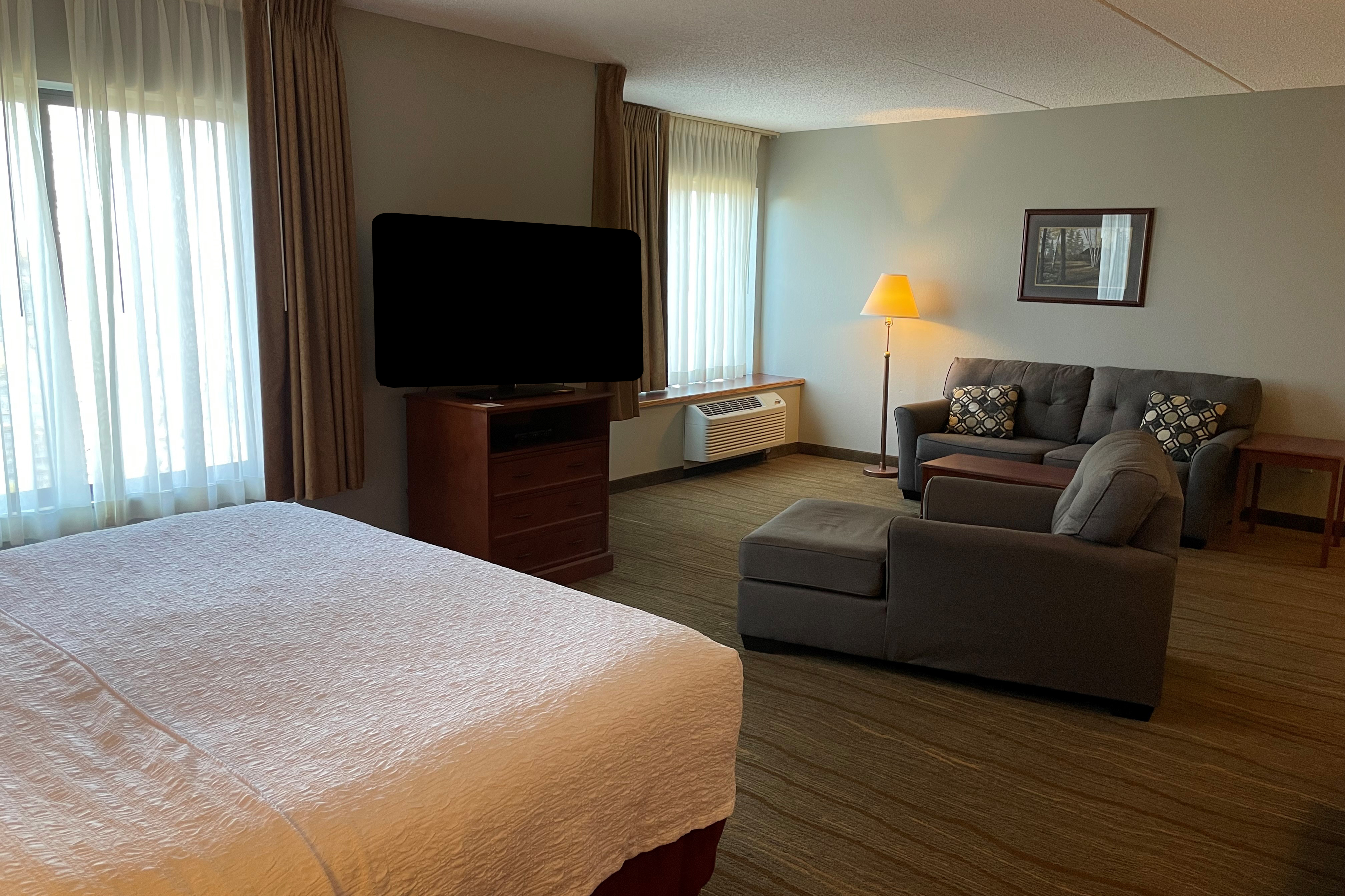 Guest room at the SouthShore Hotel on Lake Bemidji, Trademark Coll by Wyndham in Bemidji, Minnesota