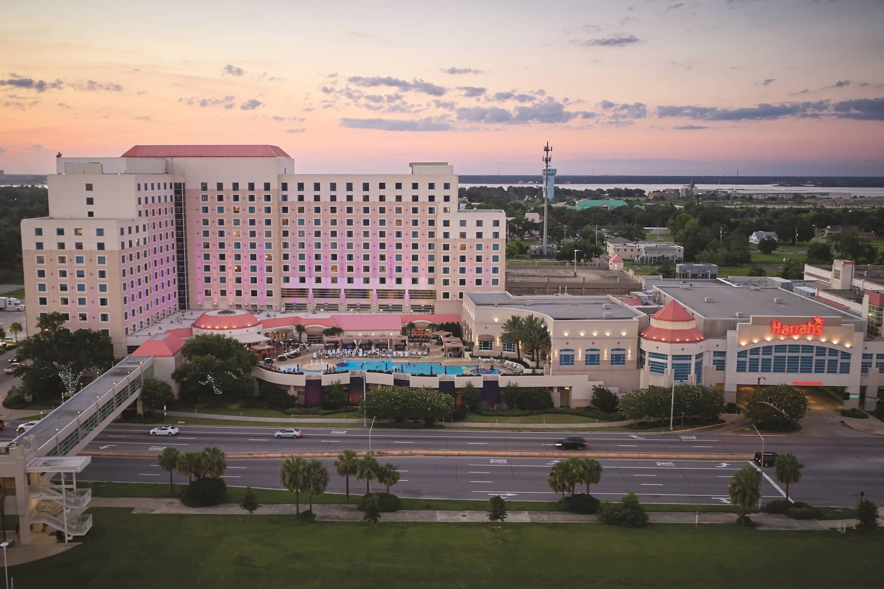 Exterior of Harrah's Gulf Coast, Trademark Collection by Wyndham hotel in Biloxi, Mississippi