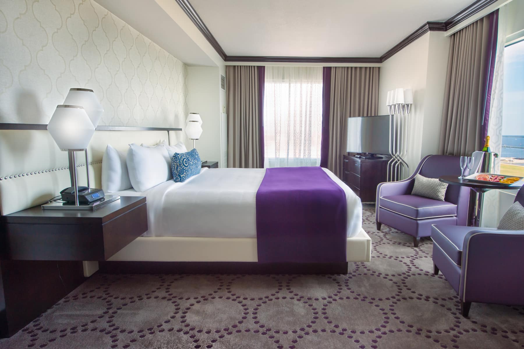 Guest room at the Harrah's Gulf Coast, Trademark Collection by Wyndham in Biloxi, Mississippi
