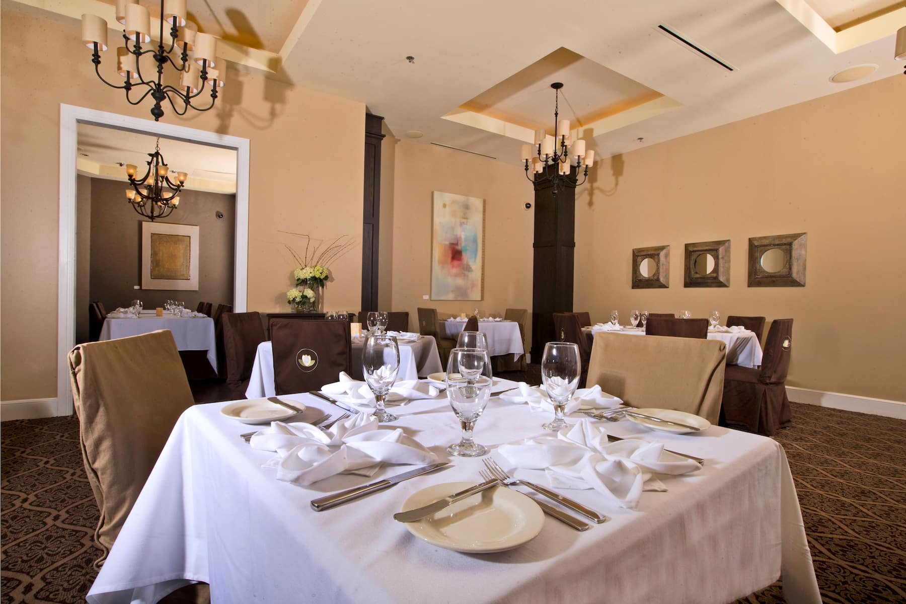 Harrah's Gulf Coast, Trademark Collection by Wyndham restaurant main dining in Biloxi, Mississippi