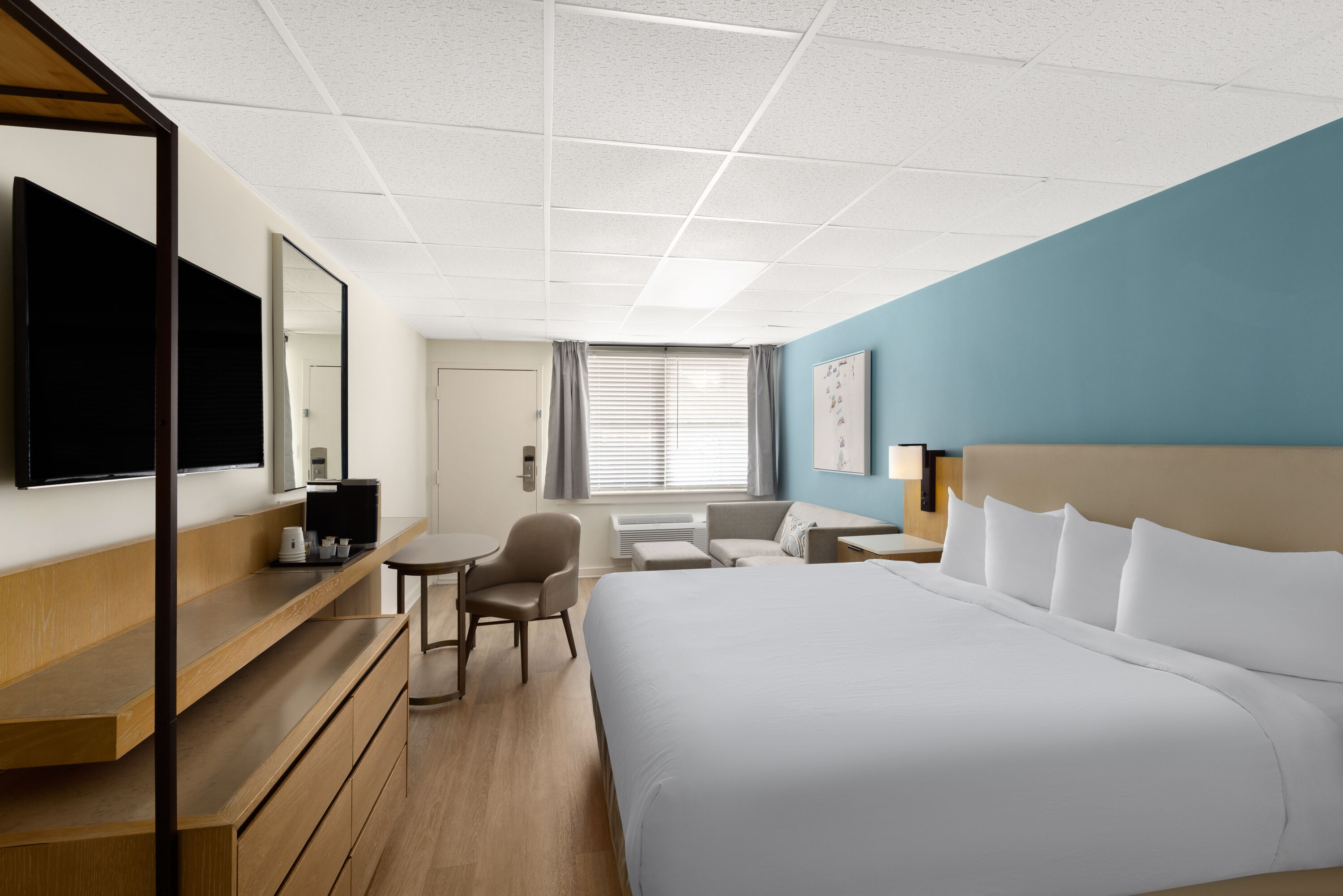 Guest room at the Hotel Manteo, Trademark Collection by Wyndham in Manteo, North Carolina