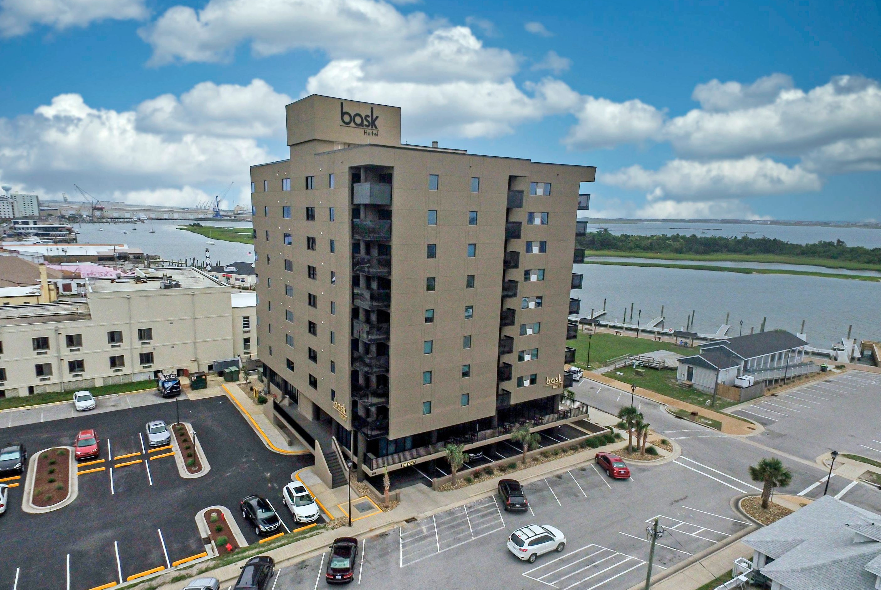 bask hotel big rock landing trademark collection by wyndham morehead city nc hotels