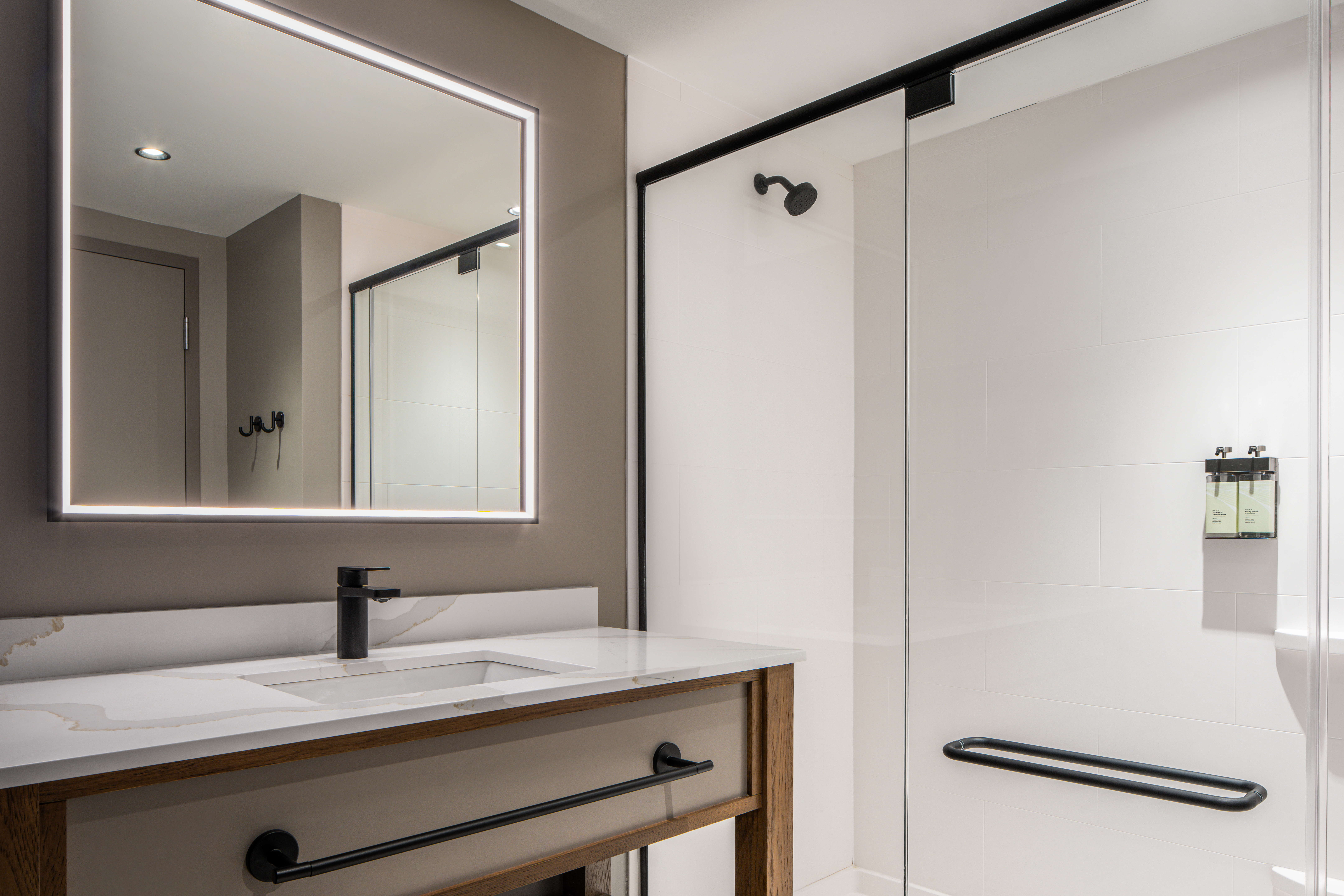 Guest room bath at the Harrahs Cherokee Valley River Casino & Hotel Trademark in Murphy, North Carolina