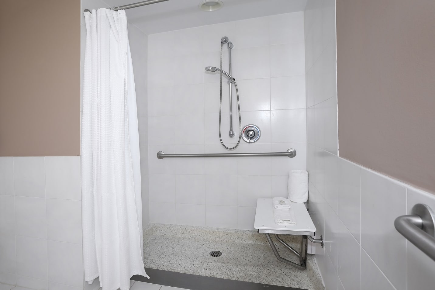 Guest room bath at the Tropicana Atlantic City, Trademark Collection by Wyndham in Atlantic City, New Jersey
