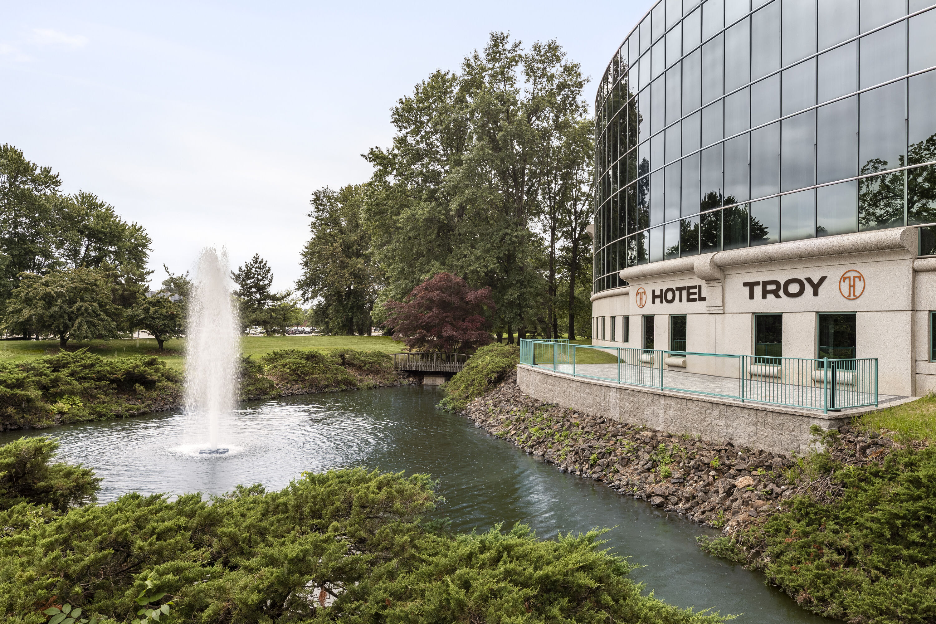Exterior of Hotel Troy, Trademark Collection by Wyndham hotel in Parsippany, New Jersey