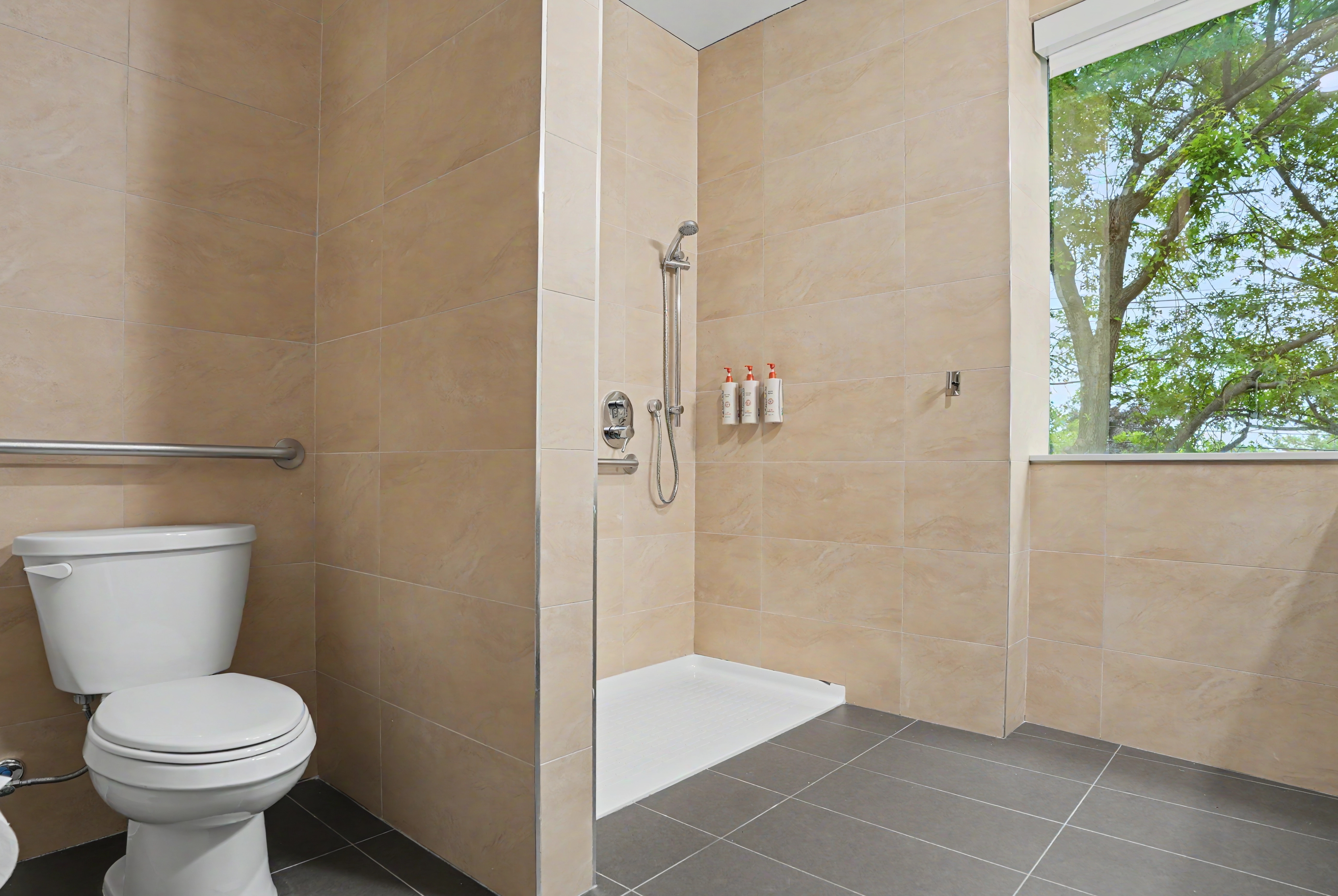 Guest room bath at the Hotel Troy, Trademark Collection by Wyndham in Parsippany, New Jersey