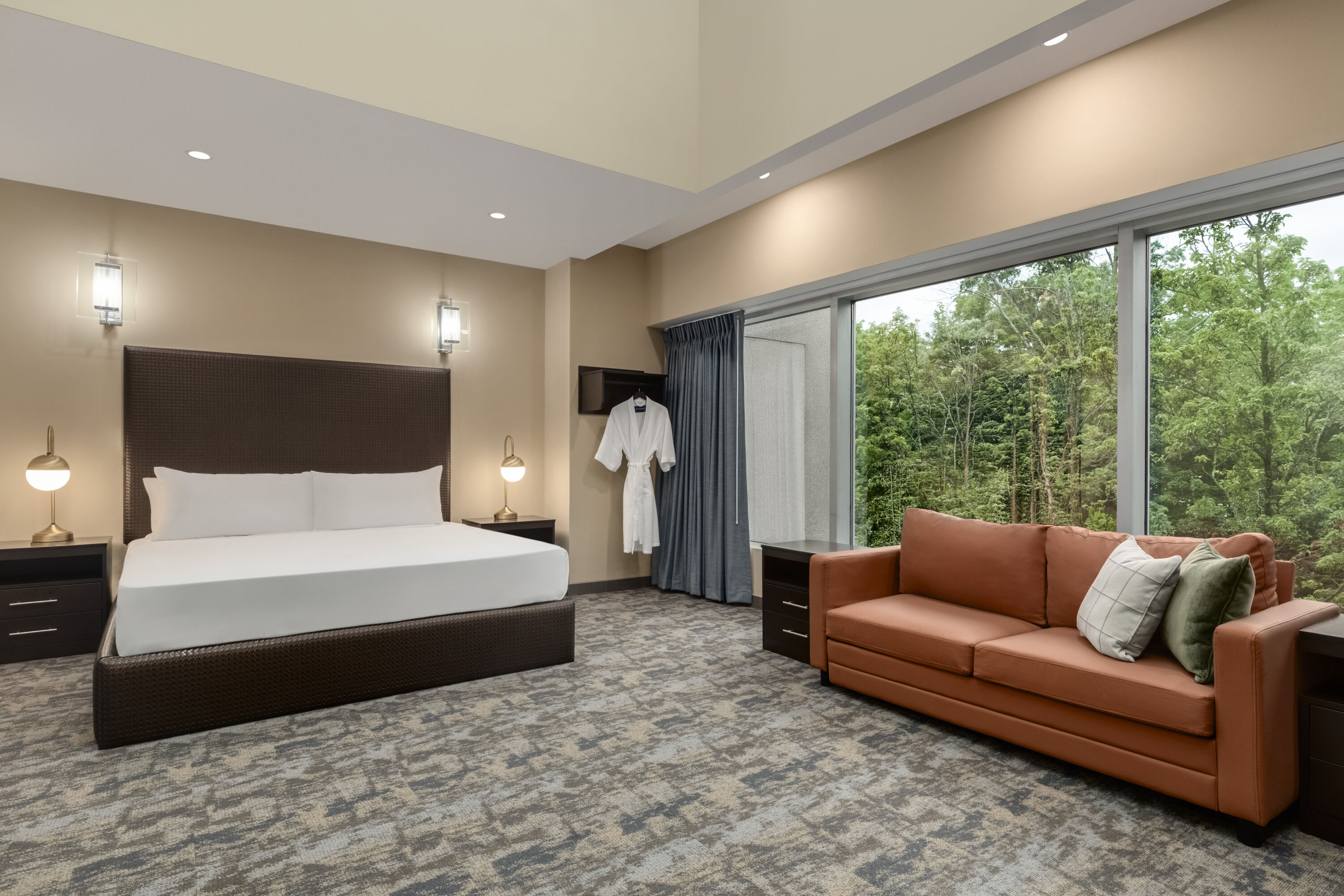 Guest room at the Hotel Troy, Trademark Collection by Wyndham in Parsippany, New Jersey