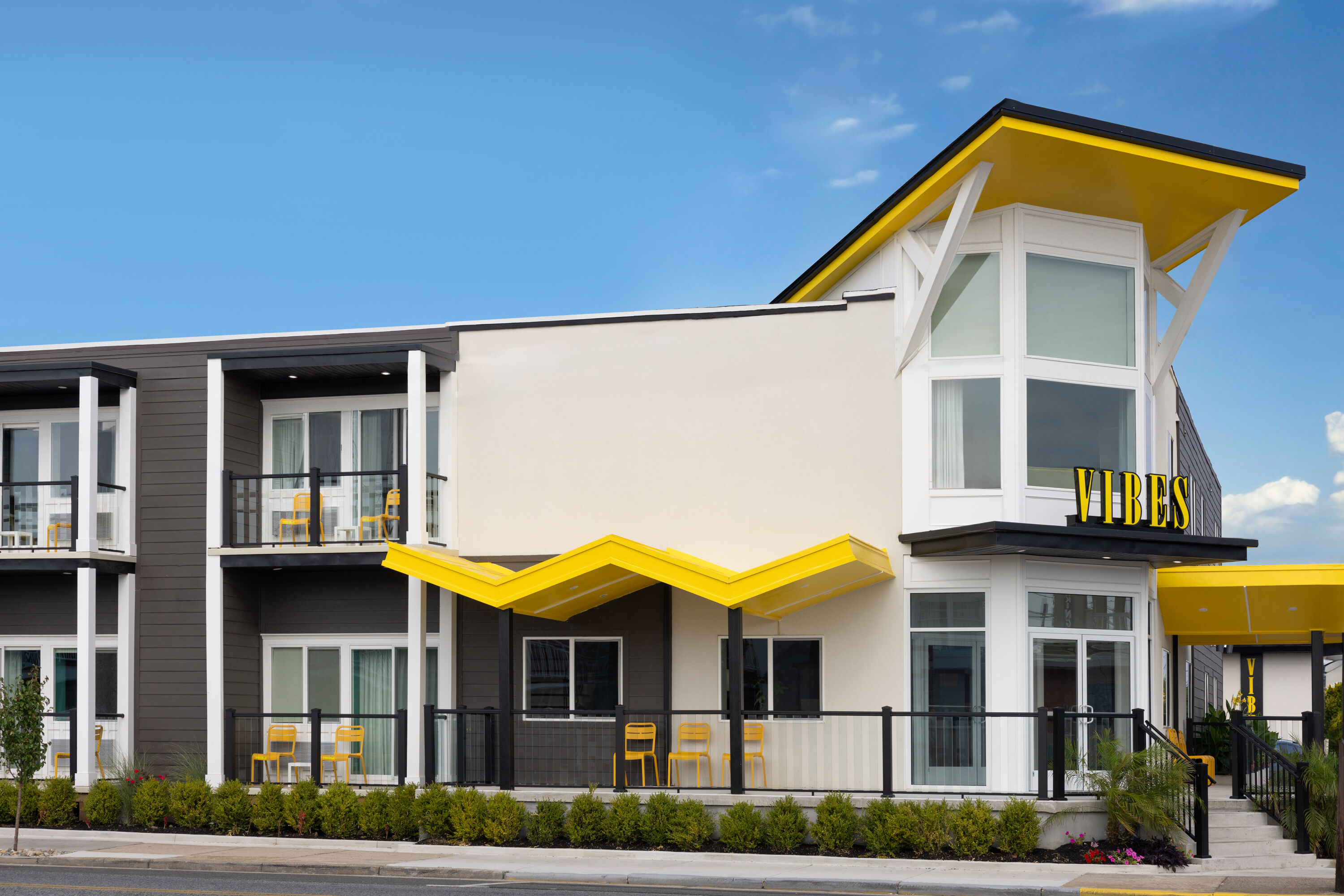 Exterior Day Image of The Vibes Hotel, Trademark Collection by Wyndham hotel in Wildwood, New Jersey