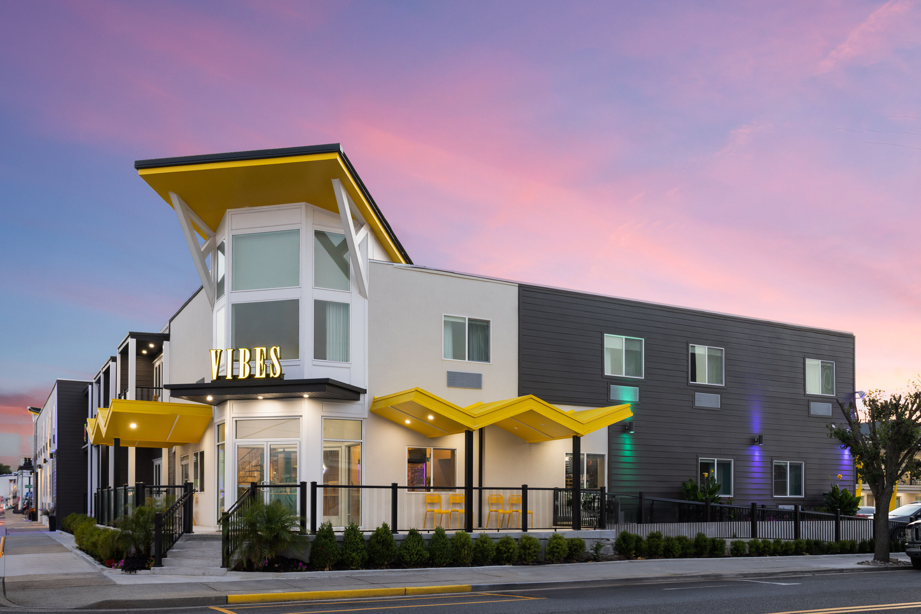 Exterior Dusk Image of The Vibes Hotel, Trademark Collection by Wyndham hotel in Wildwood, New Jersey