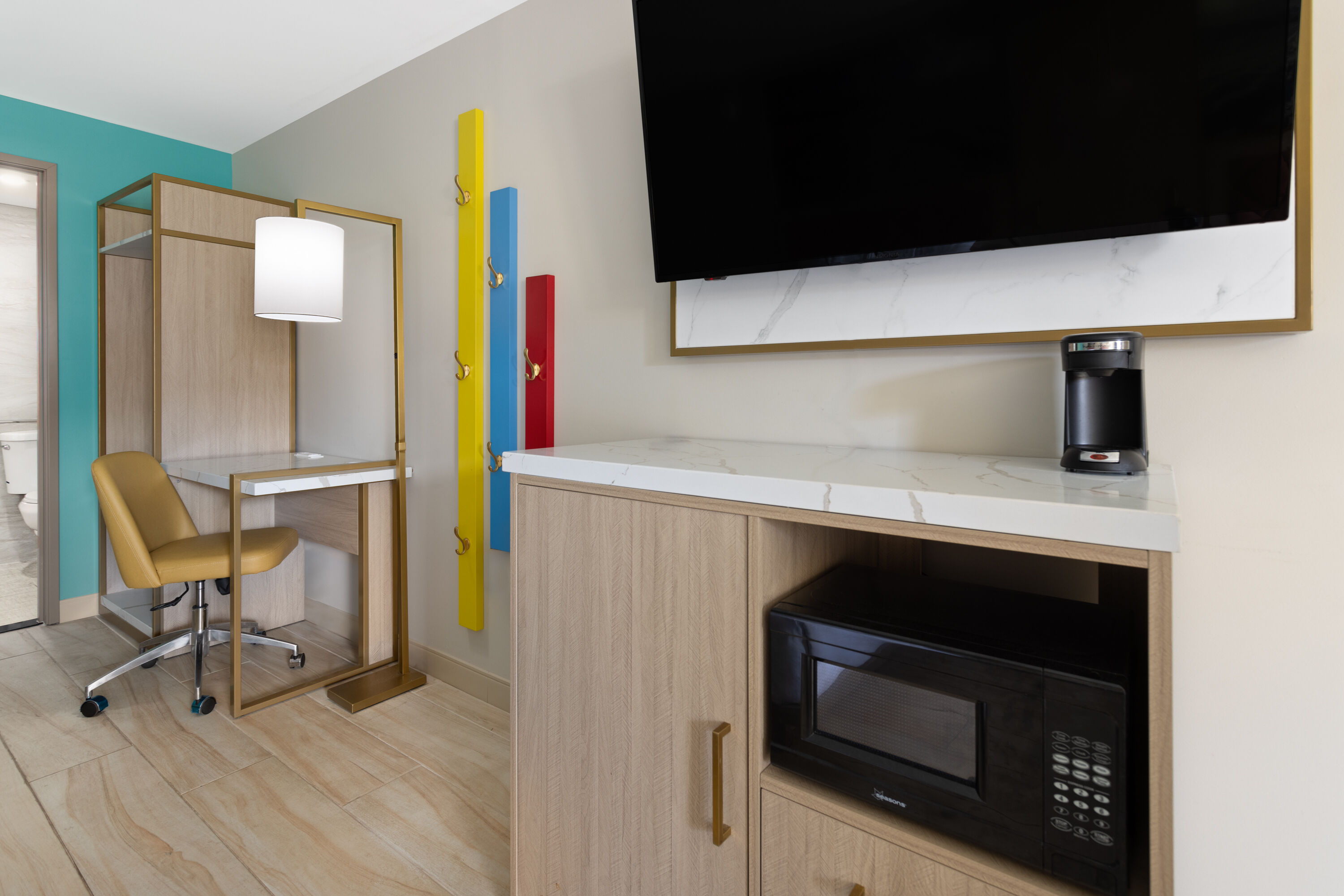 Guest room at the The Vibes Hotel, Trademark Collection by Wyndham in Wildwood, New Jersey