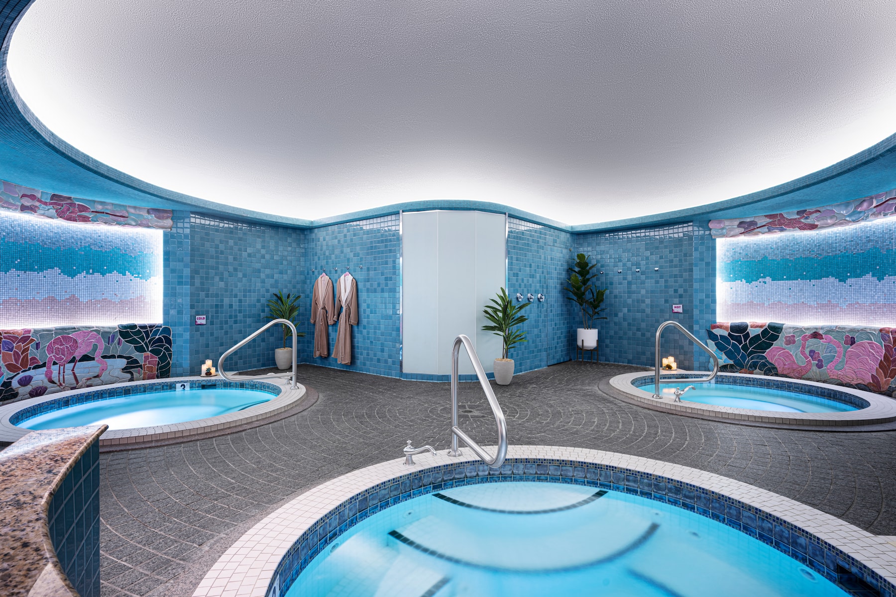 Hot tub at the Flamingo Las Vegas, Trademark Collection by Wyndham in Las Vegas, Nevada