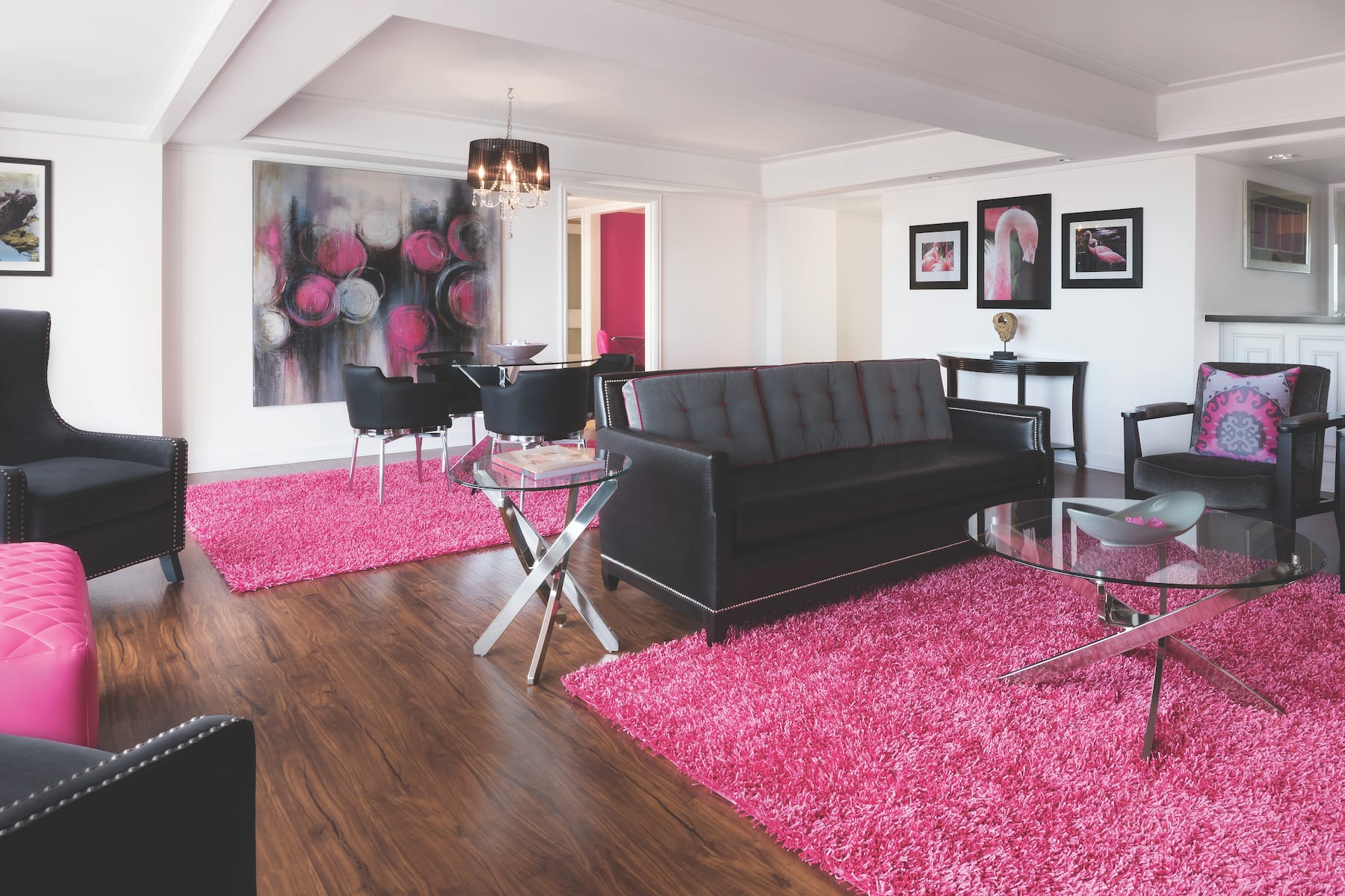 Flamingo Las Vegas, Trademark Collection by Wyndham suite living room in Las Vegas, Nevada