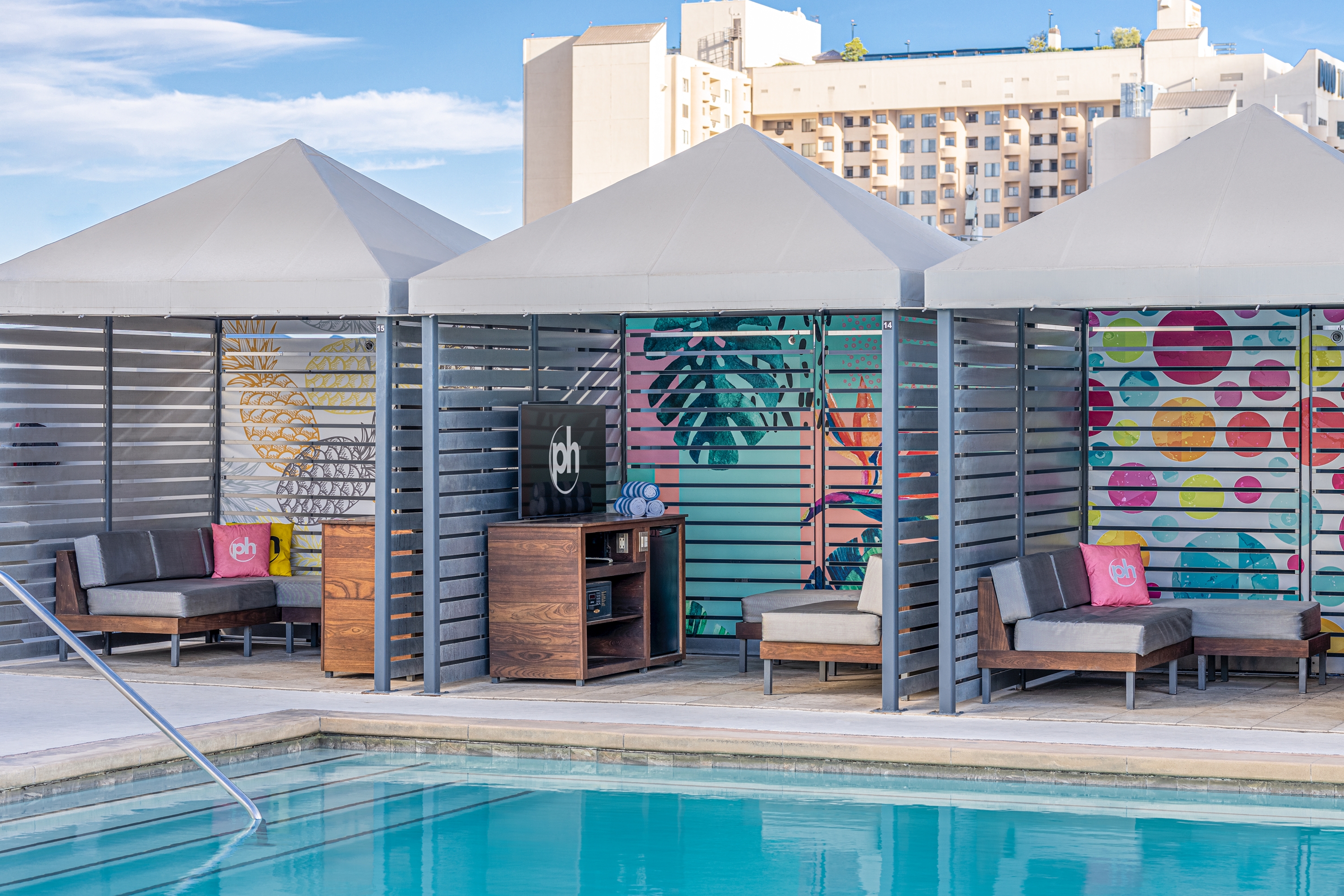 Pool feature at the Planet Hollywood Resort & Casino, Trademark Collection in Las Vegas, Nevada