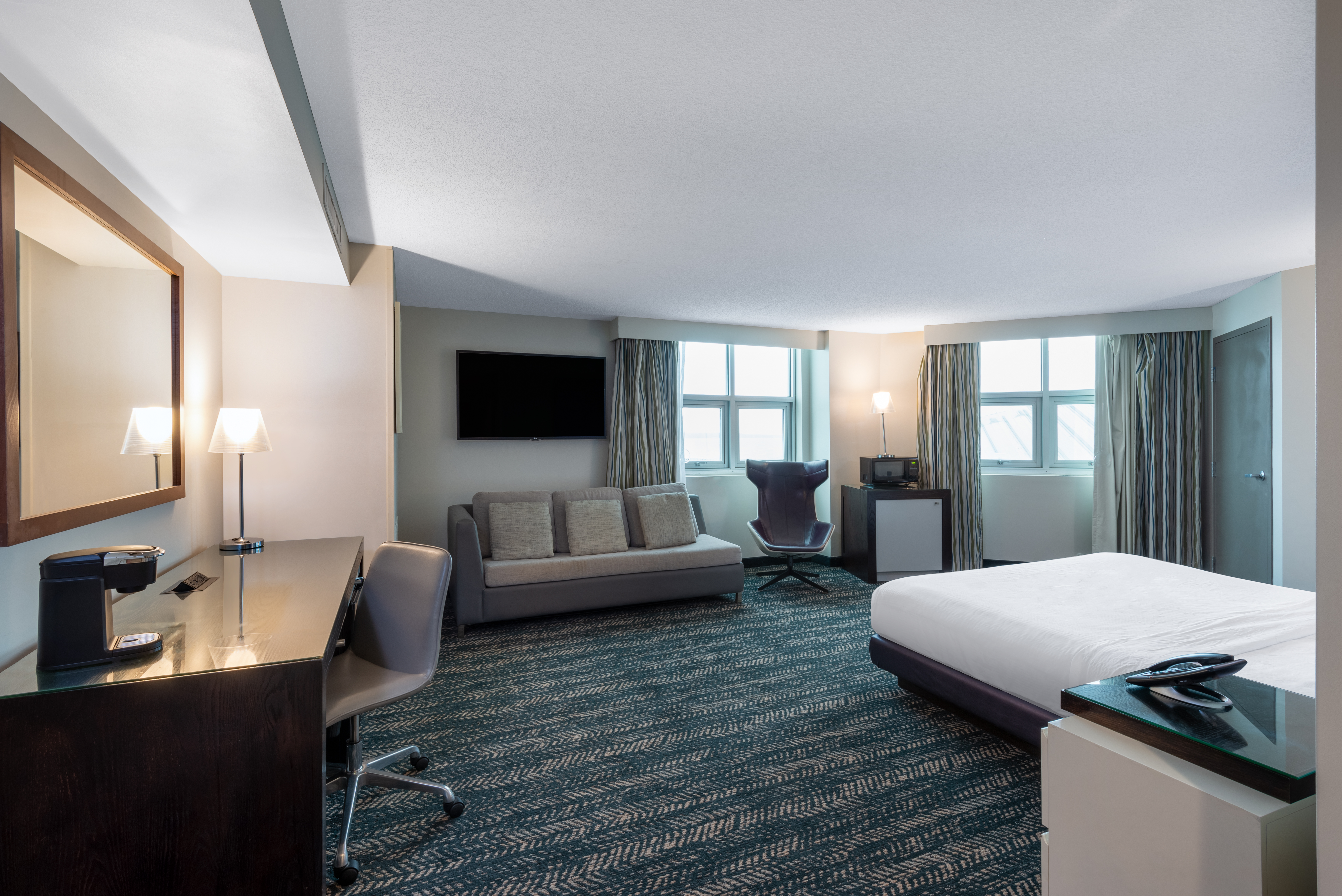 Guest room at the 41 Lakefront Hotel, Trademark Collection By Wyndham in Geneva, New York